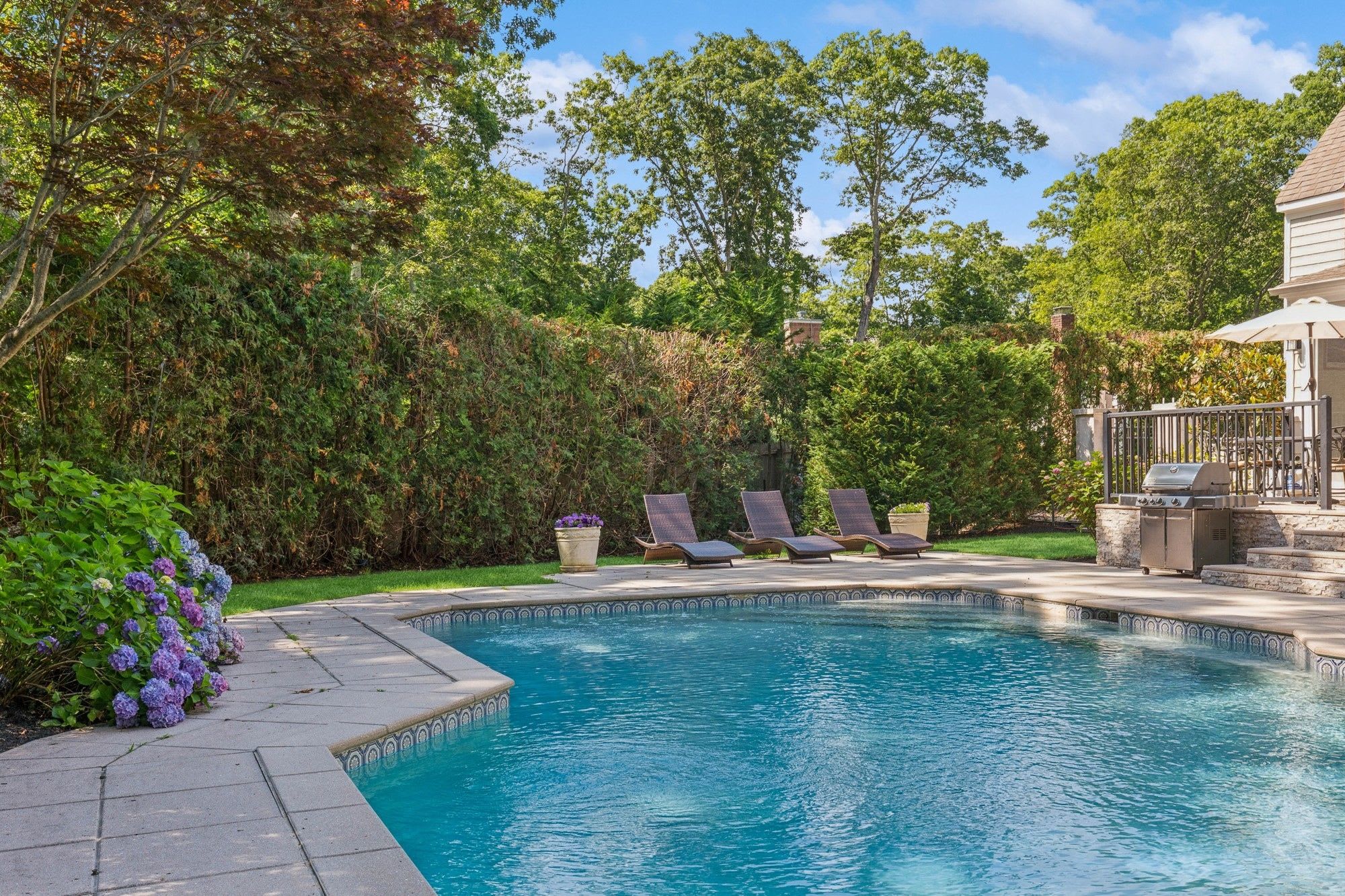 Warfield Villa | Southampton | Home with Private Pool photo 2