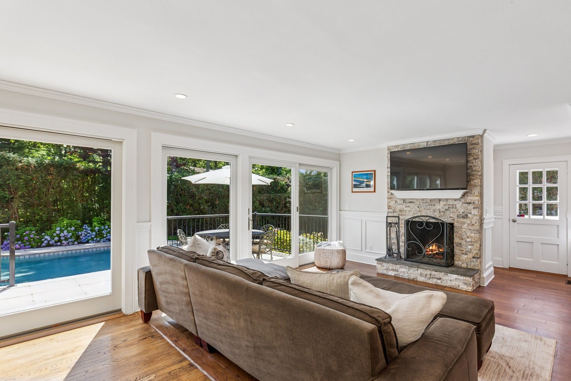 Warfield Villa | Southampton | Home with Private Pool photo 5