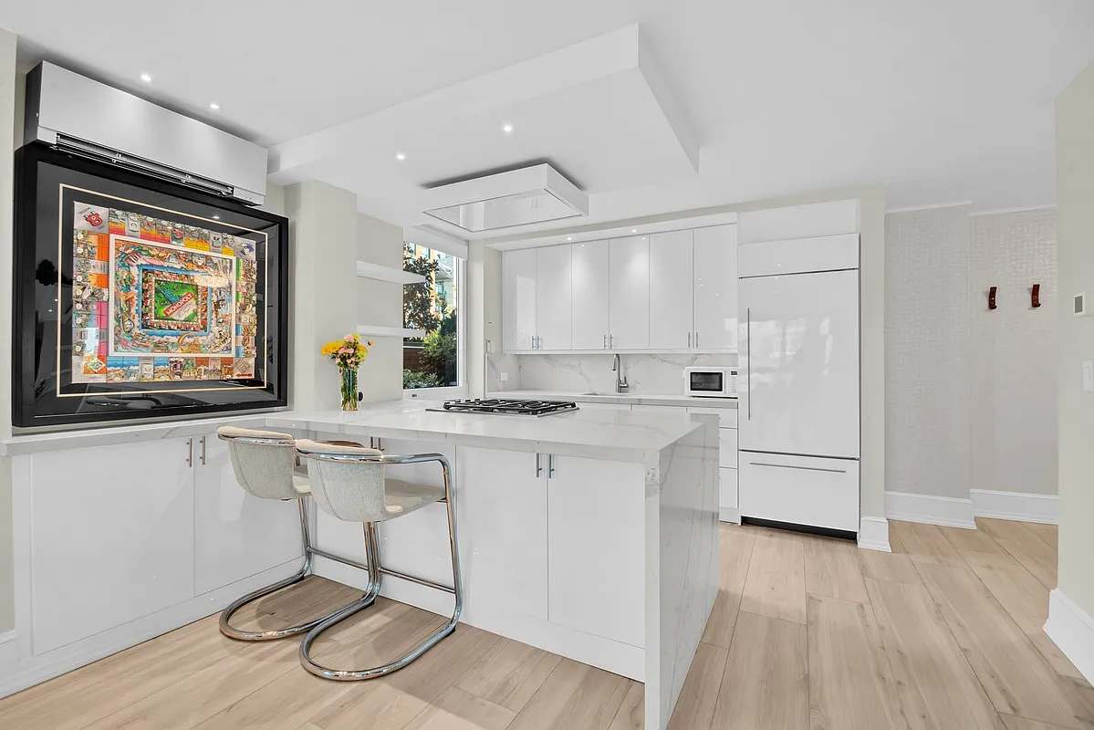 Irving Place | Union Square | Luxury Residence with Terrace & City Views photo 7