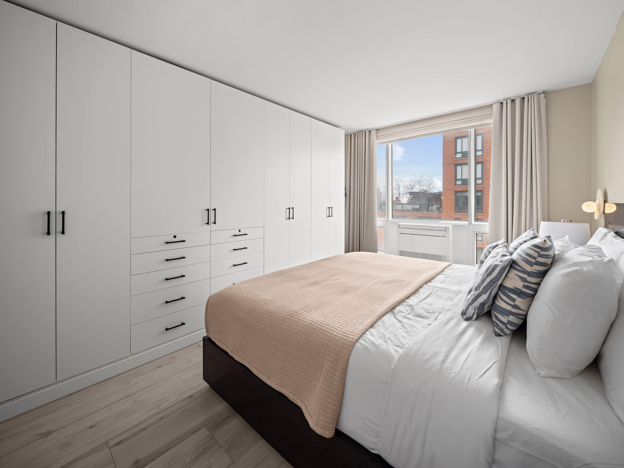 Irving Place | Union Square | Luxury Residence with Terrace & City Views photo 17