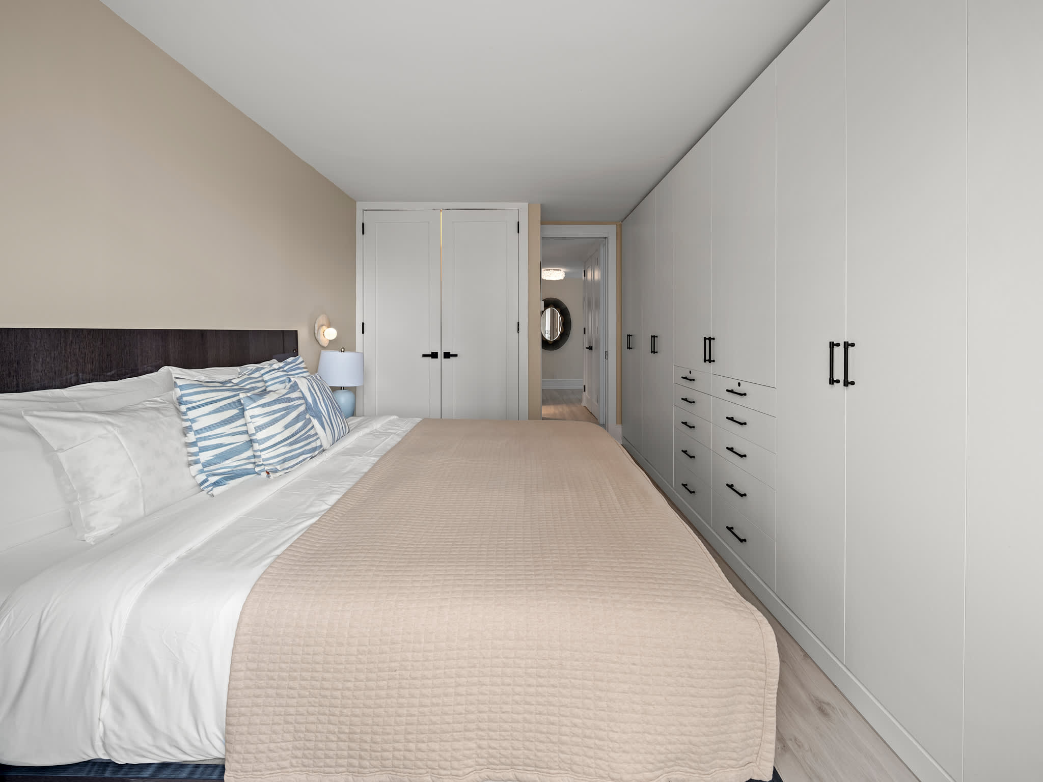 Irving Place | Union Square | Luxury Residence with Terrace & City Views photo 19