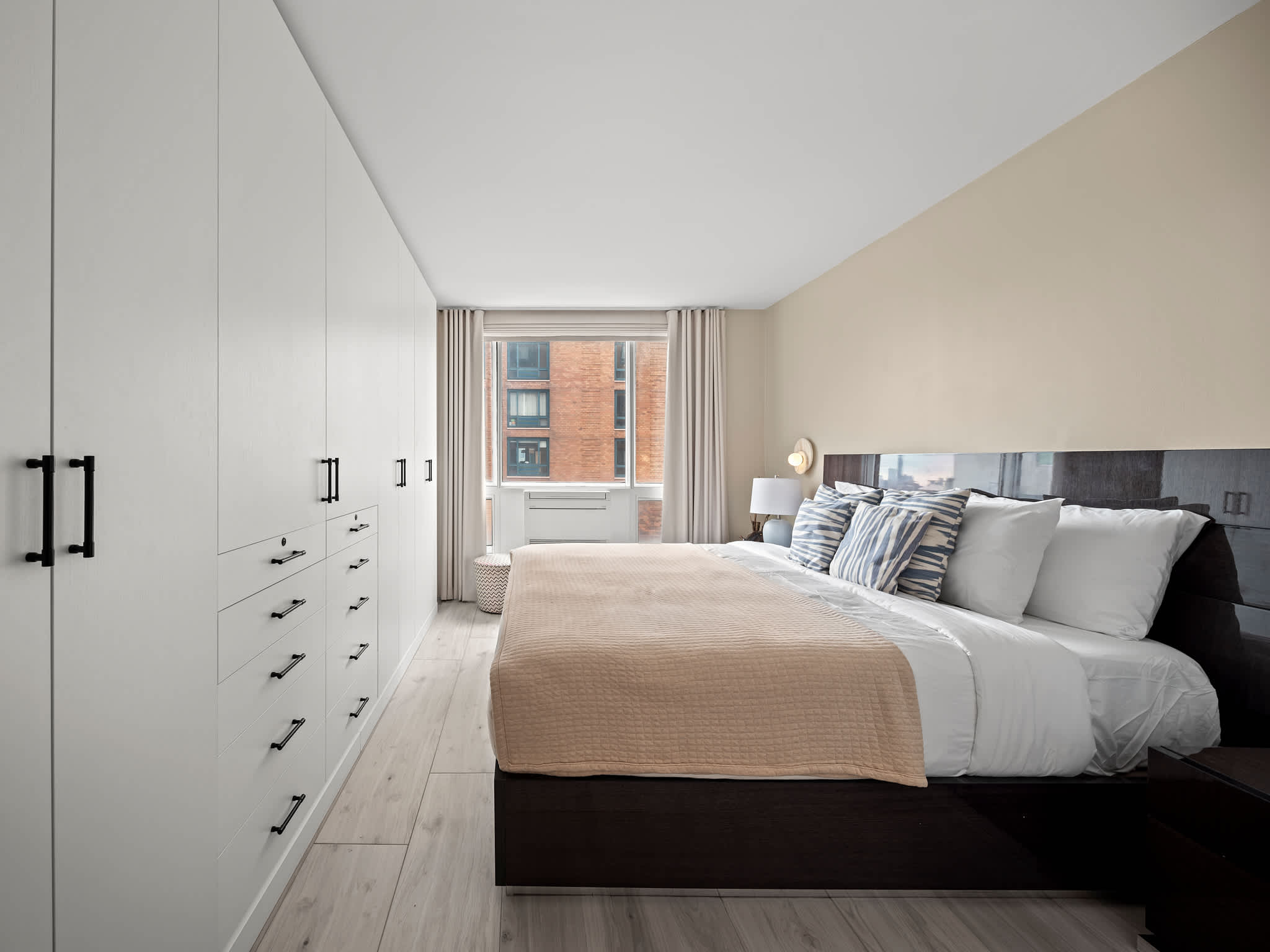 Irving Place | Union Square | Luxury Residence with Terrace & City Views photo 18