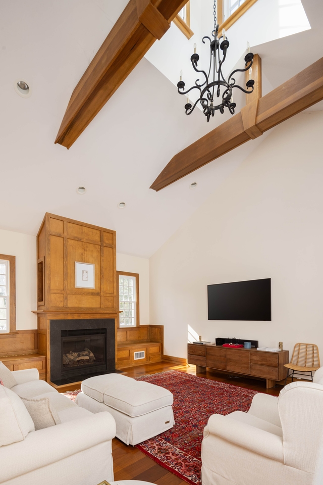 Image of Living space #5
