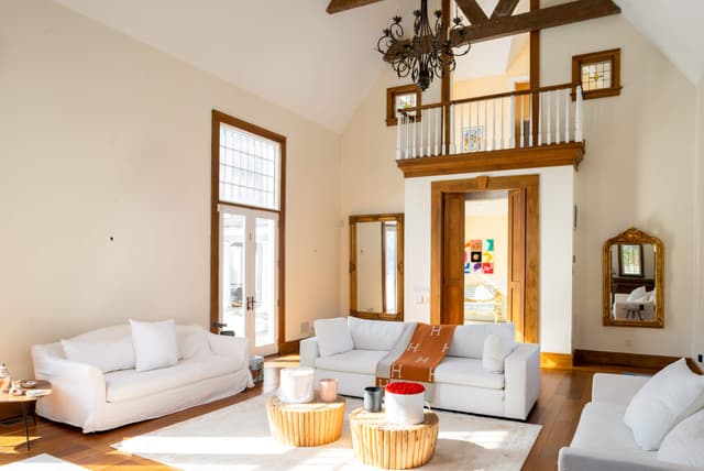 Image of Living space #3