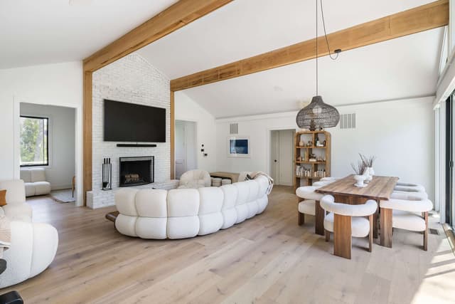 Image of Living space #4