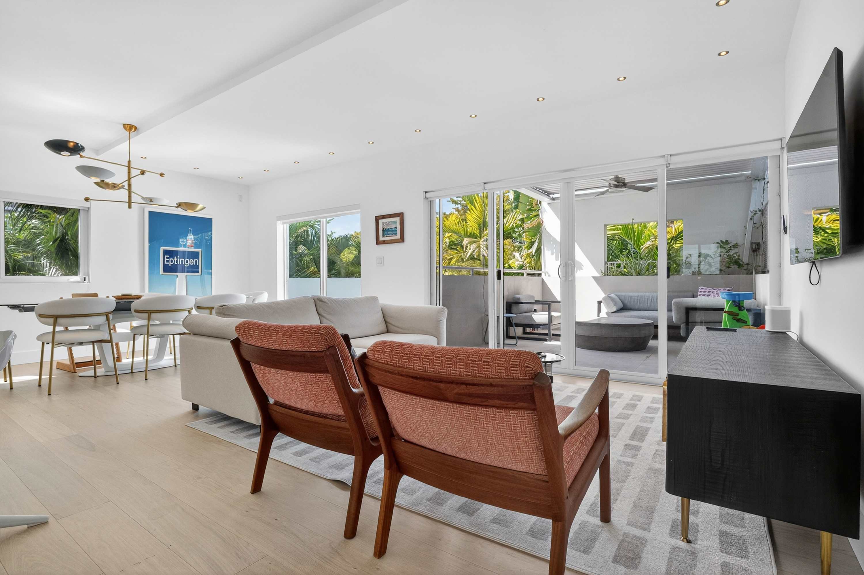 South Beach Lane | Miami Beach | Condo w/Private Balcony photo 6