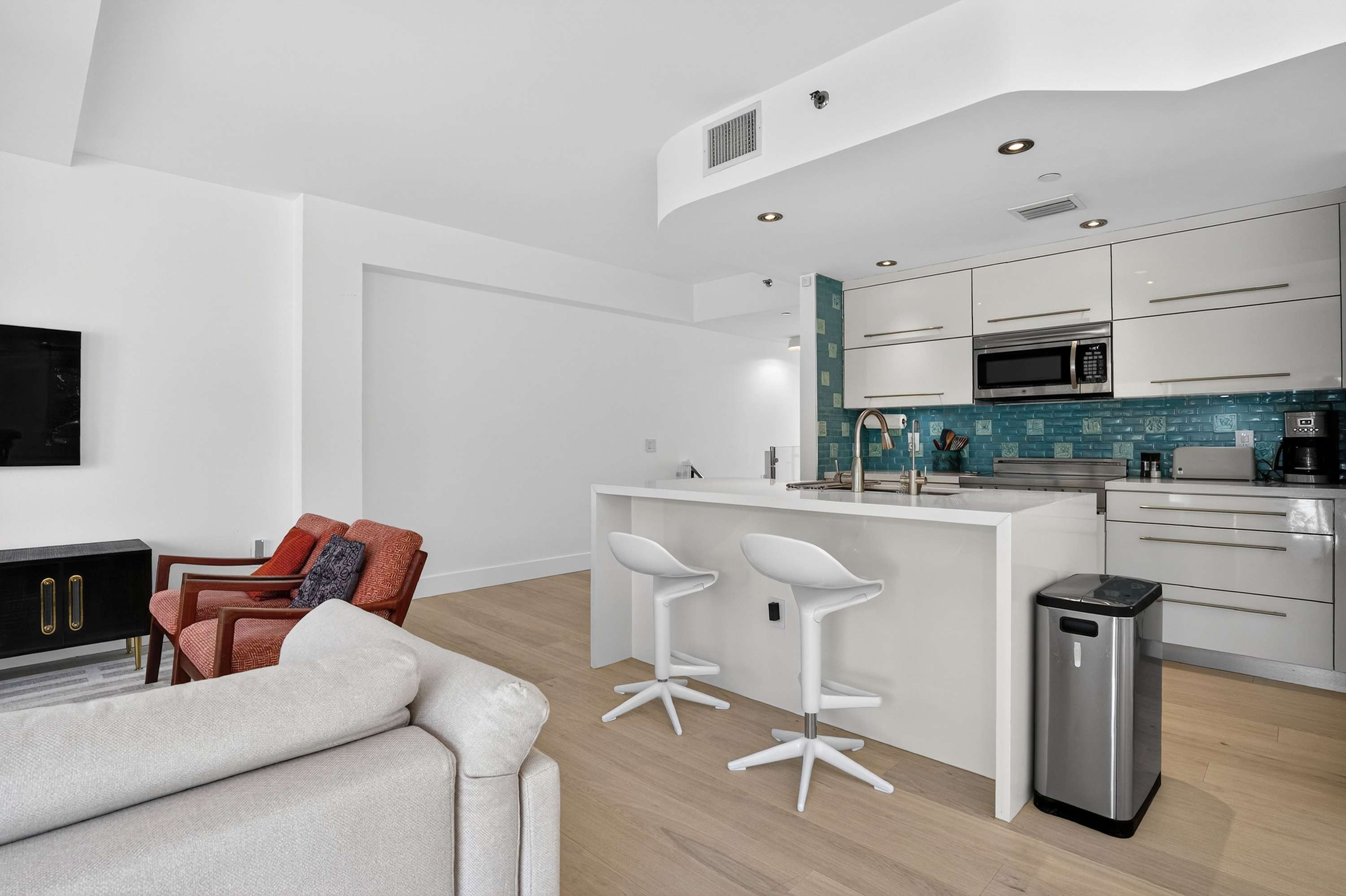 South Beach Lane | Miami Beach | Condo w/Private Balcony photo 14