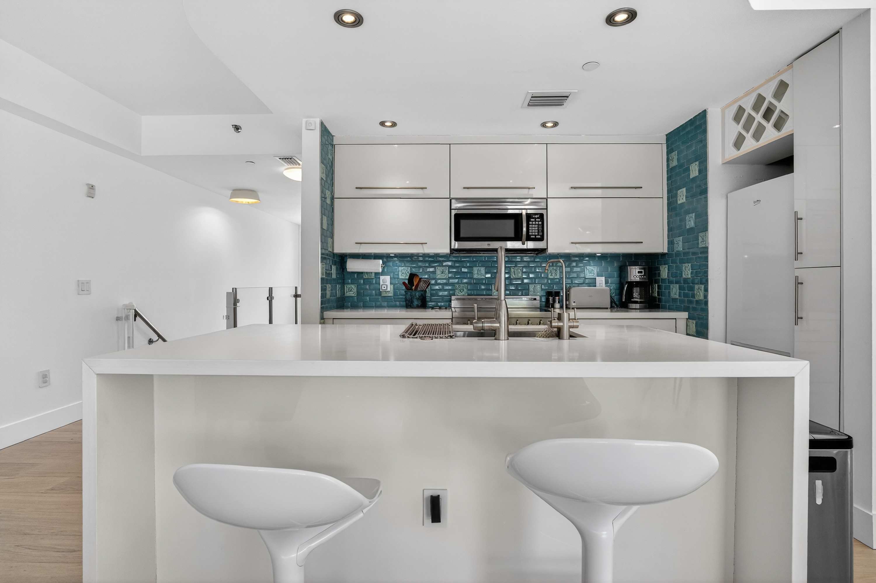 South Beach Lane | Miami Beach | Condo w/Private Balcony photo 17