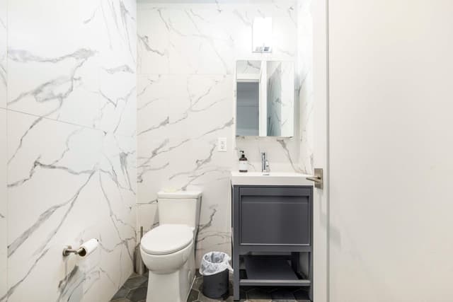 Image of Living space #12