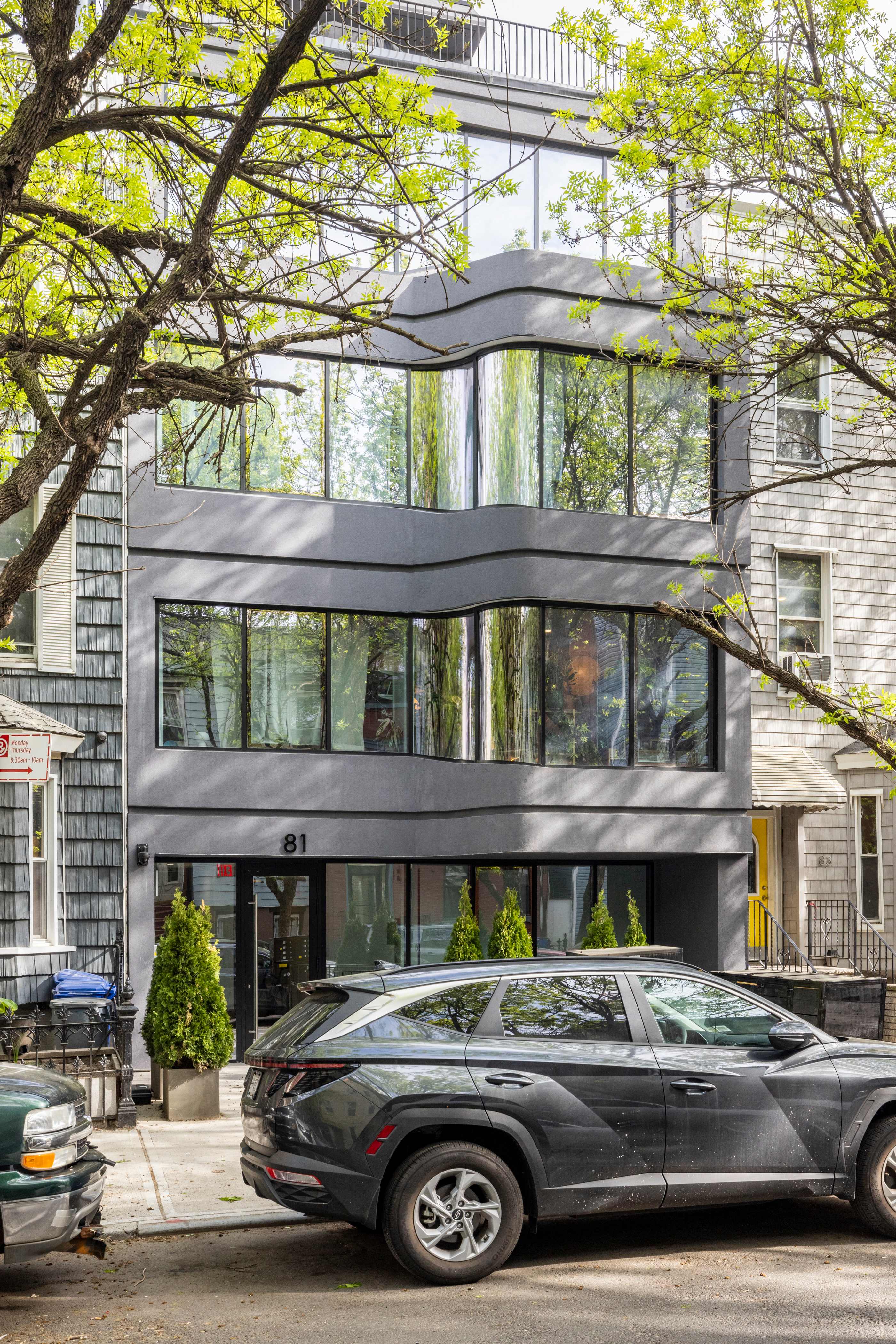 India Place | Greenpoint | Duplex with Outdoor Spaces photo 3