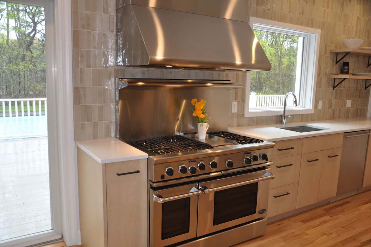 Hampton Seagrass | East Quogue | Summer Beach House with Pool photo 4