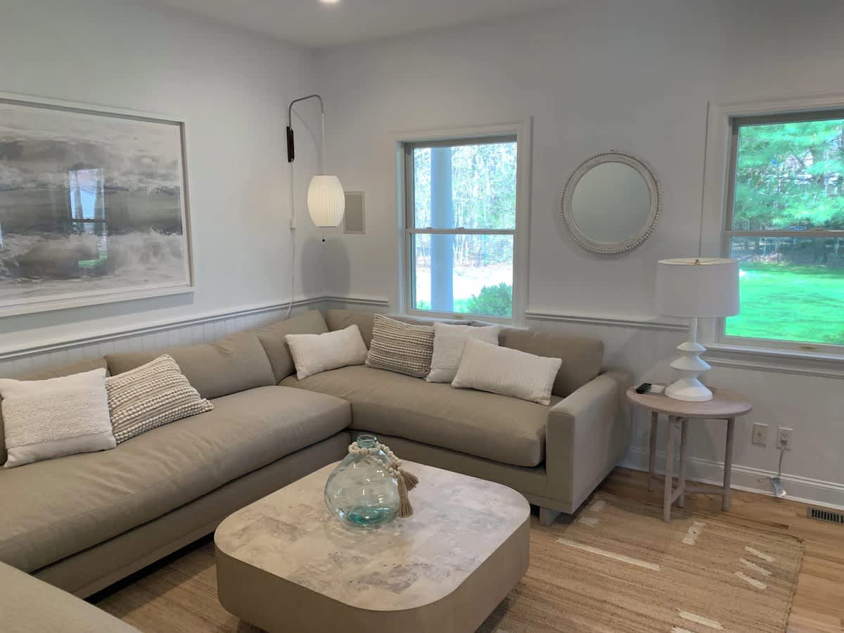 Hampton Seagrass | East Quogue | Summer Beach House with Pool photo 3