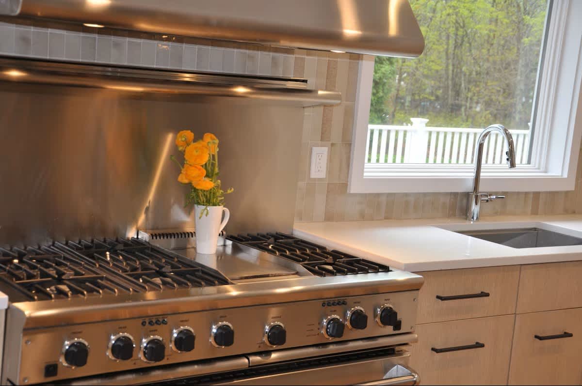 Hampton Seagrass | East Quogue | Summer Beach House with Pool photo 15