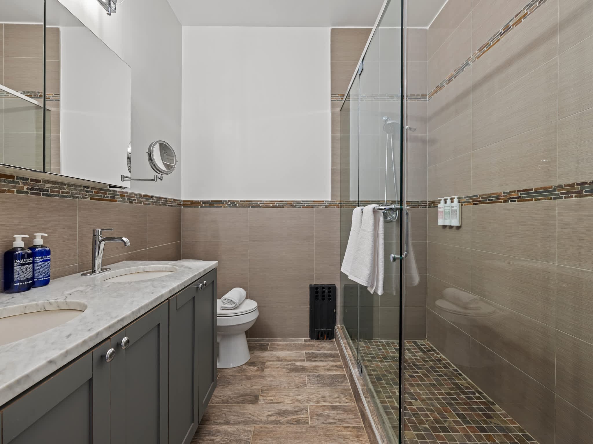 The Langston | Harlem | Luxe Triplex with Garden and Patio photo 33