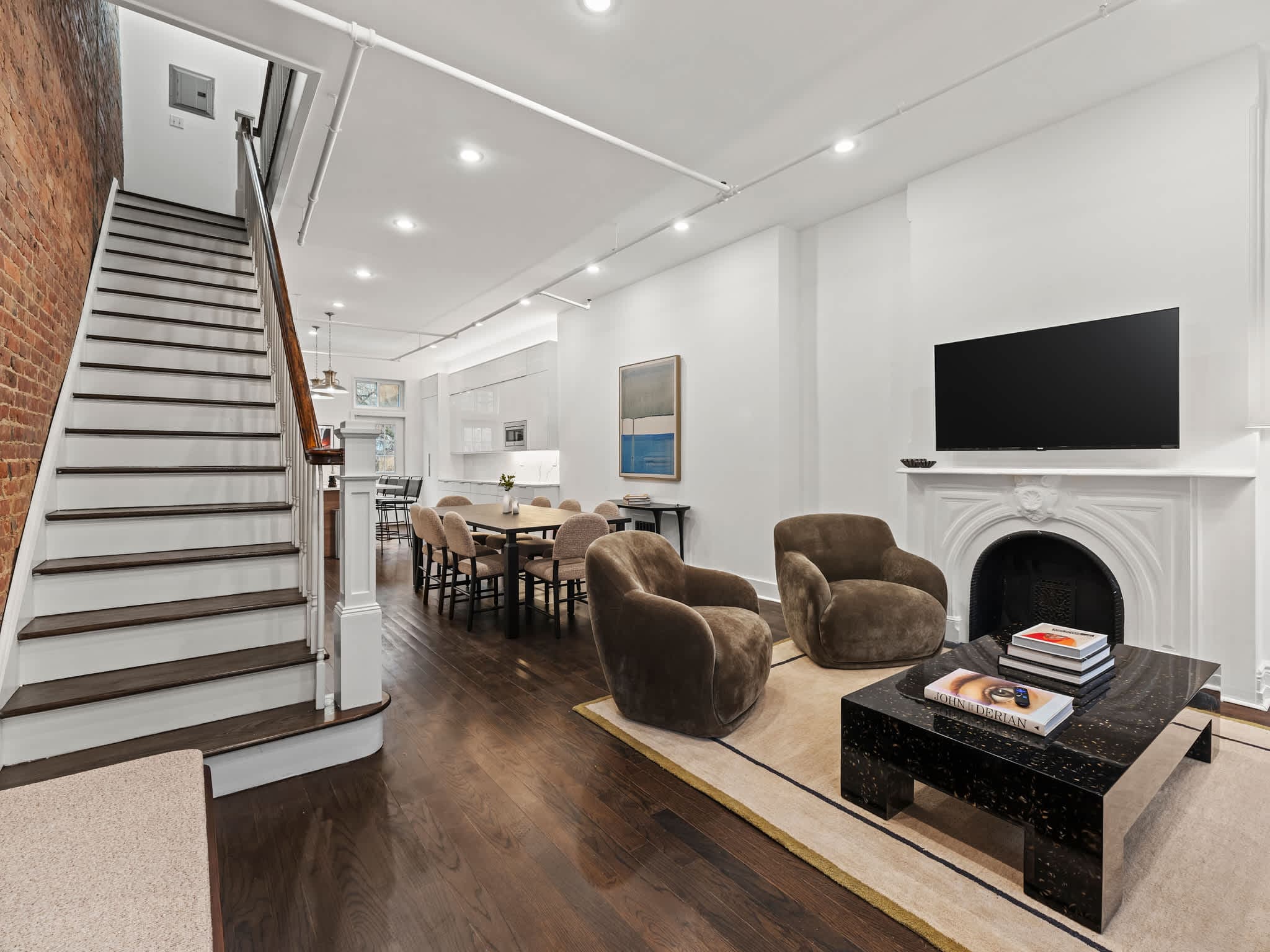The Langston | Harlem | Luxe Triplex with Garden and Patio photo 2