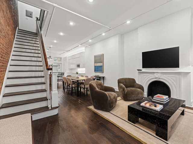 Image of Living space #2