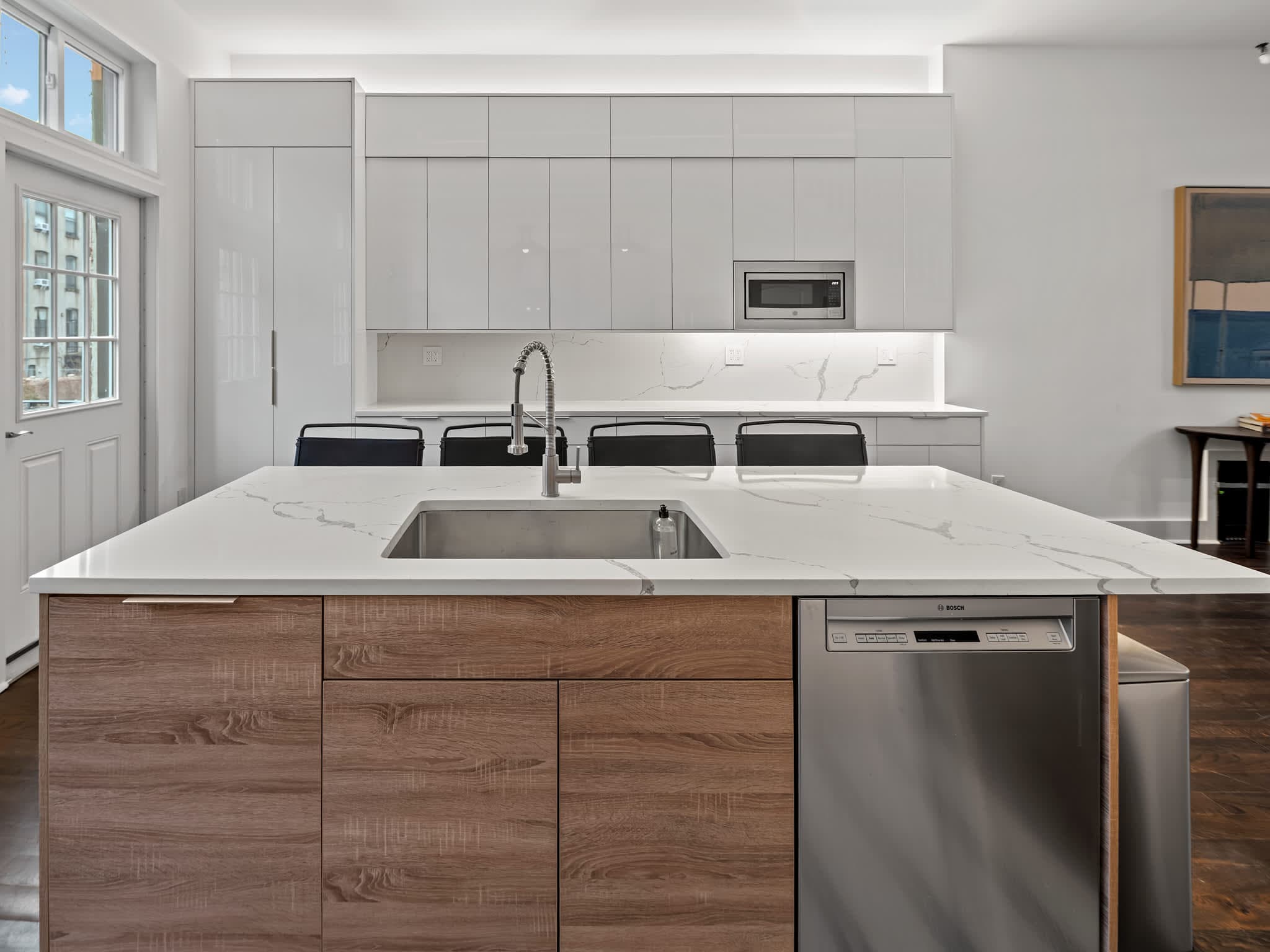 The Langston | Harlem | Luxe Triplex with Garden and Patio photo 11