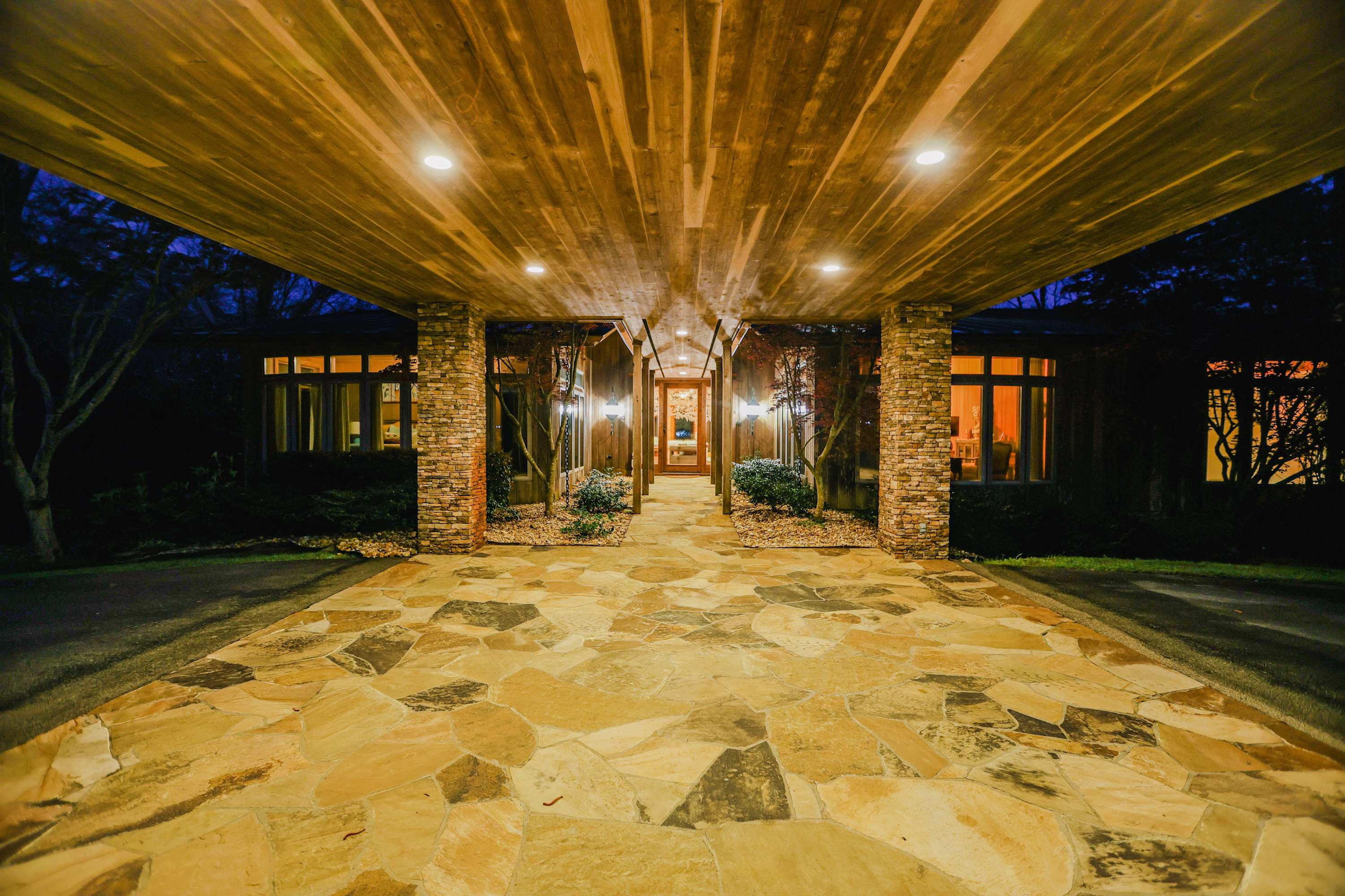 Thomasville Home | Thomas County | Southern Luxe Estate w/ Private Grounds photo 47