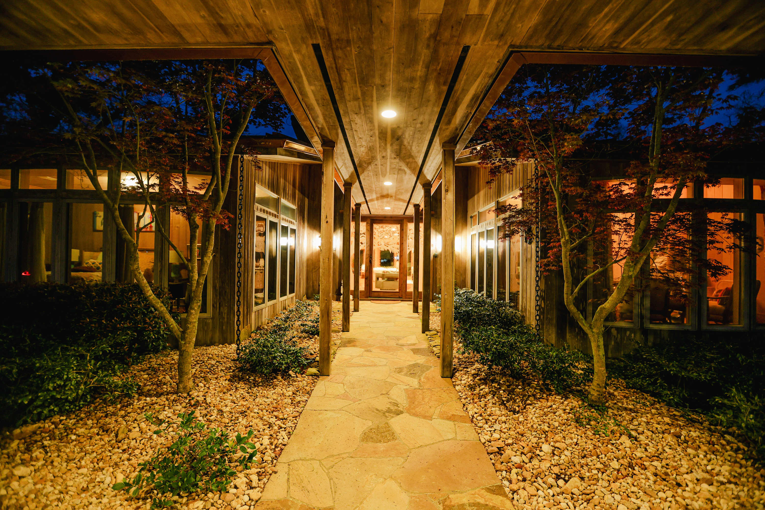 Thomasville Home | Thomas County | Southern Luxe Estate w/ Pool & Private Grounds photo 54