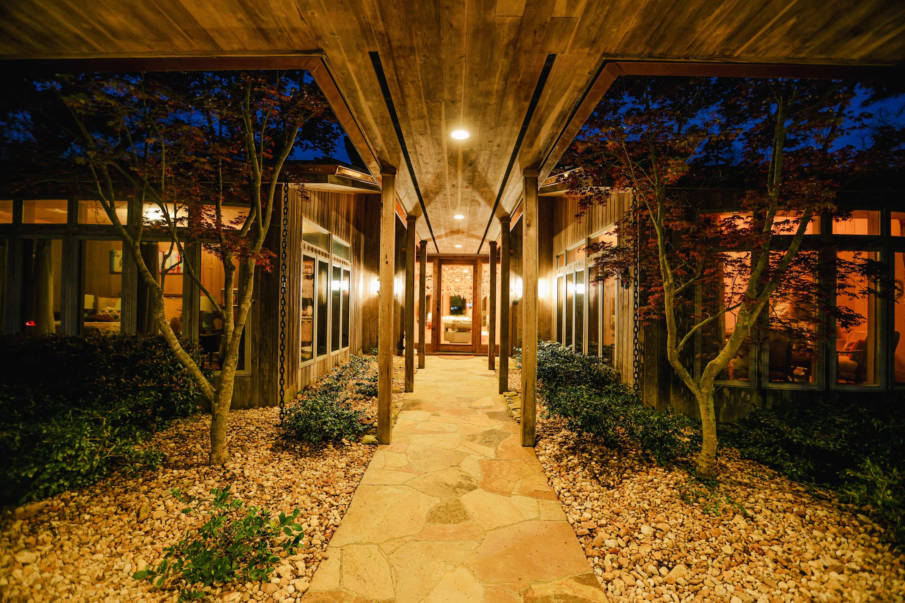 Thomasville Home | Thomas County | Southern Luxe Estate w/ Private Grounds photo 54