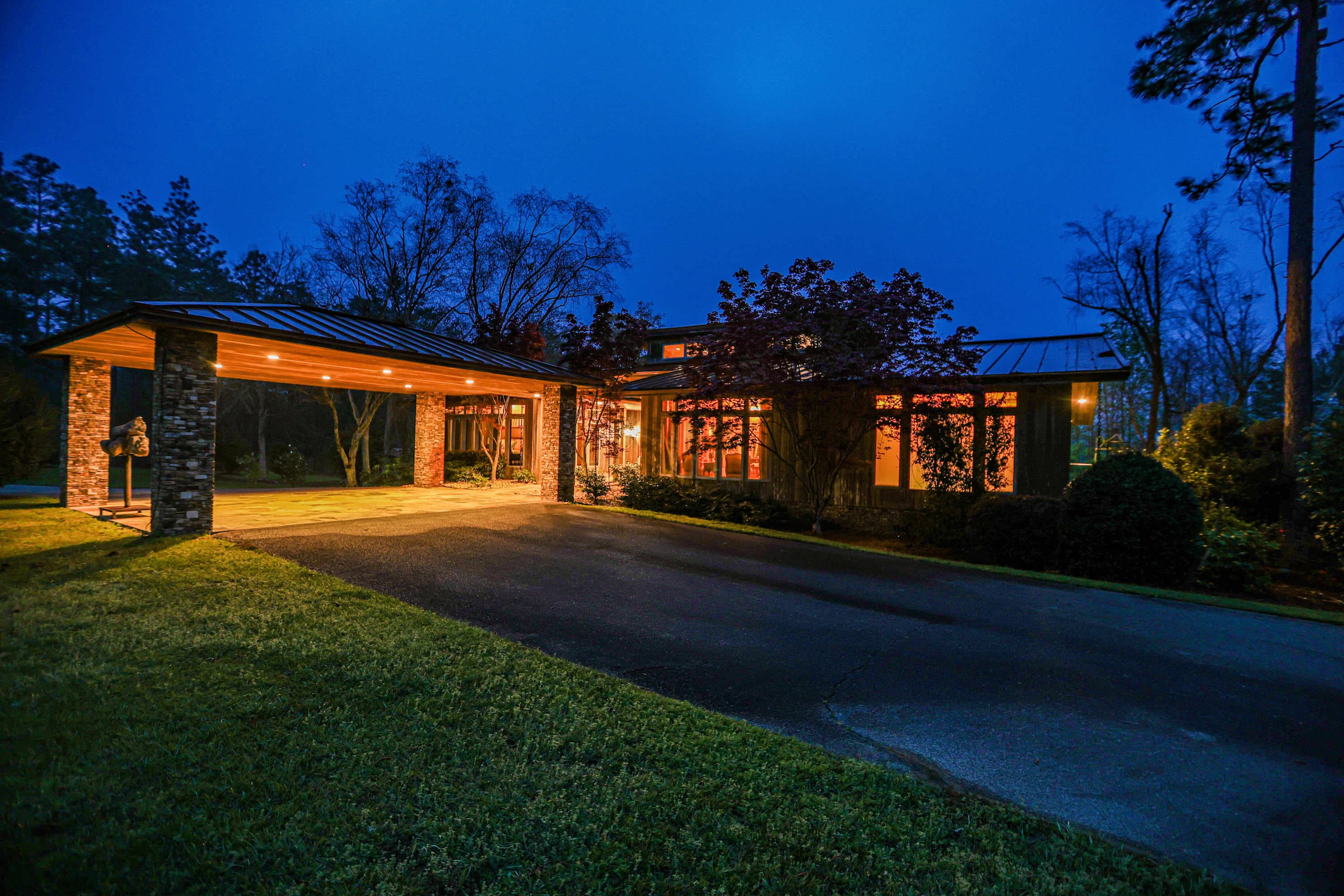 Thomasville Home | Thomas County | Southern Luxe Estate w/ Private Grounds photo 56