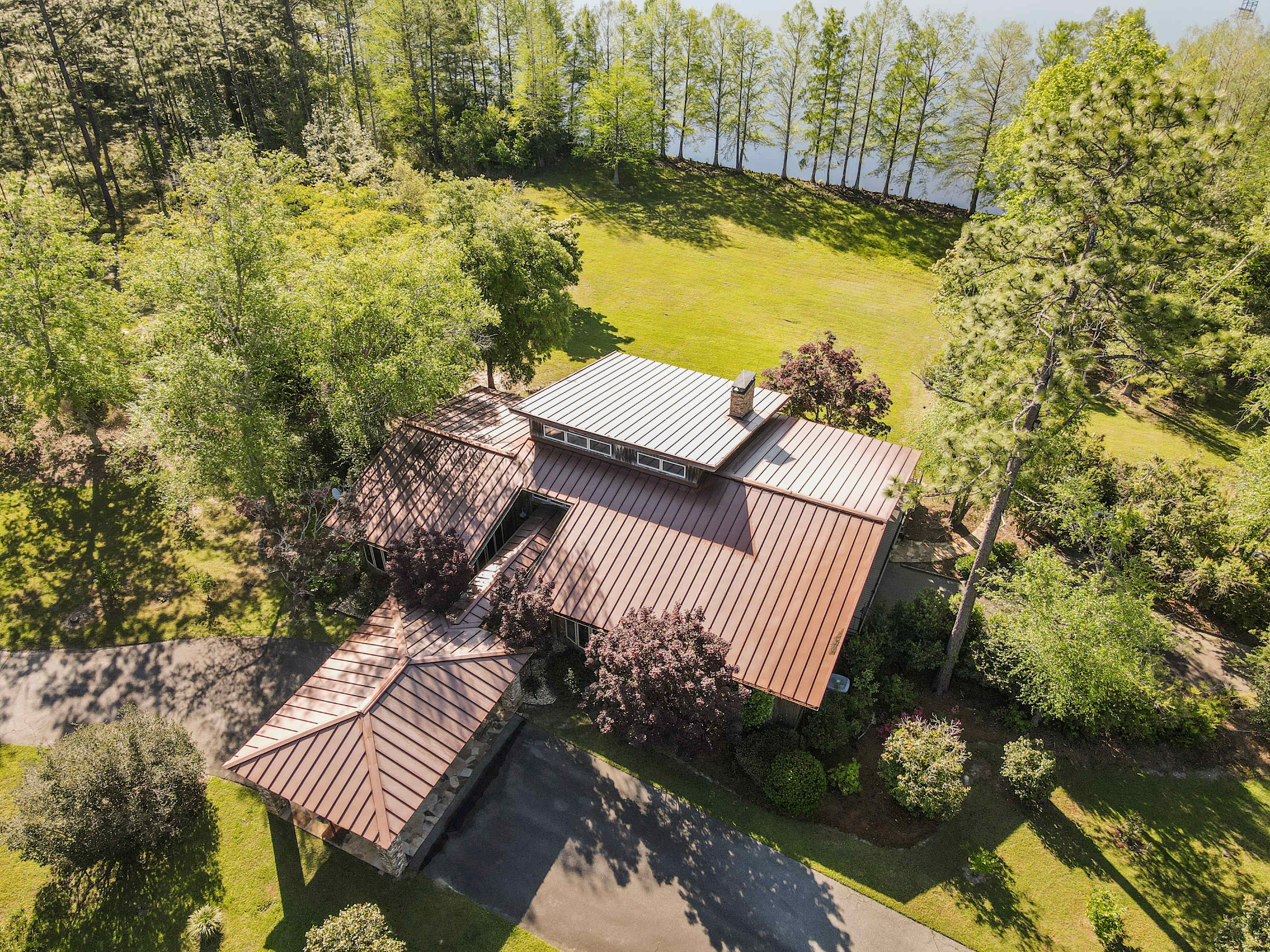 Thomasville Home | Thomas County | Southern Luxe Estate w/ Pool & Private Grounds photo 5