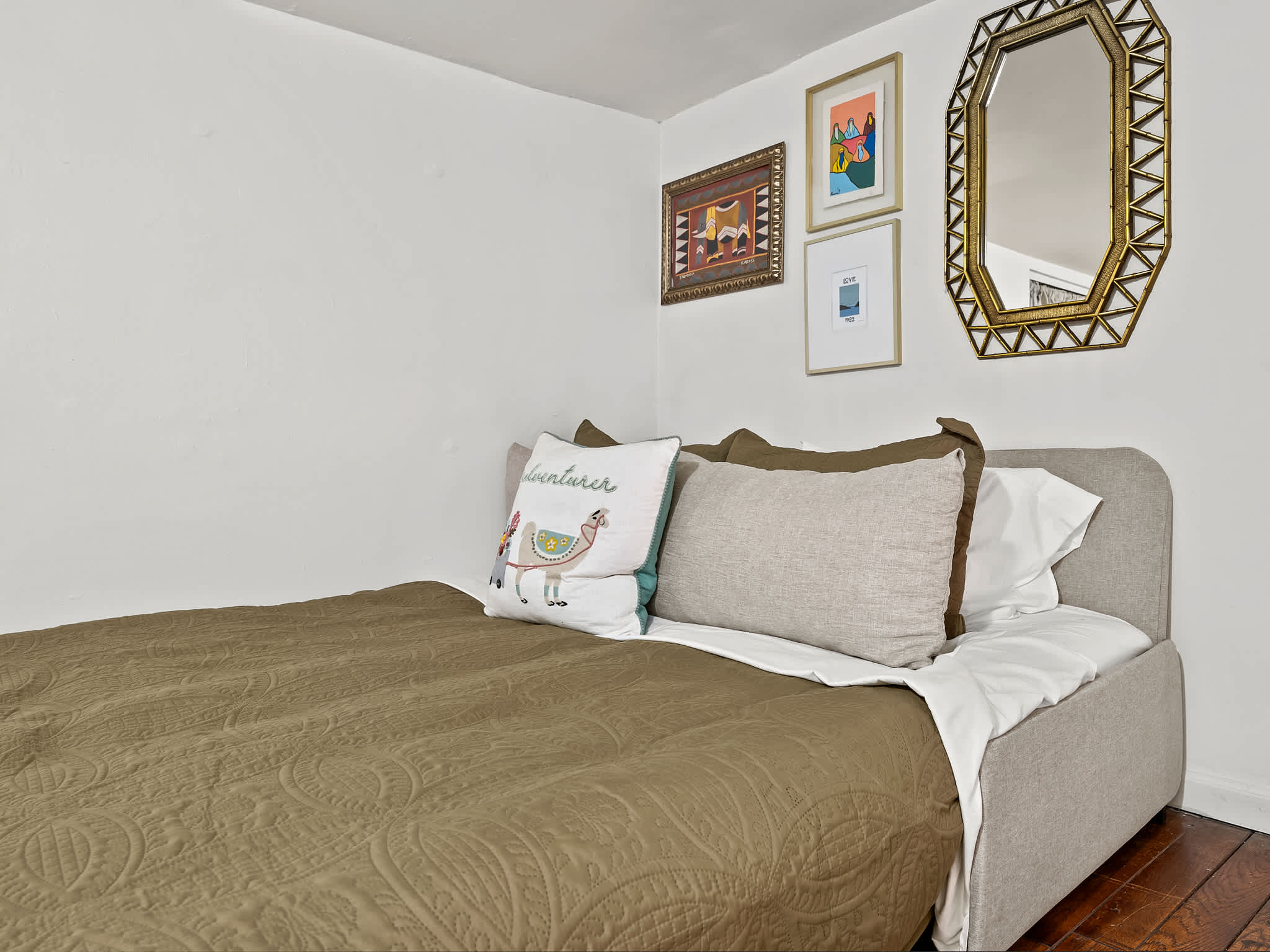 Greenwich Place | West Village | Chic Duplex Loft photo 23