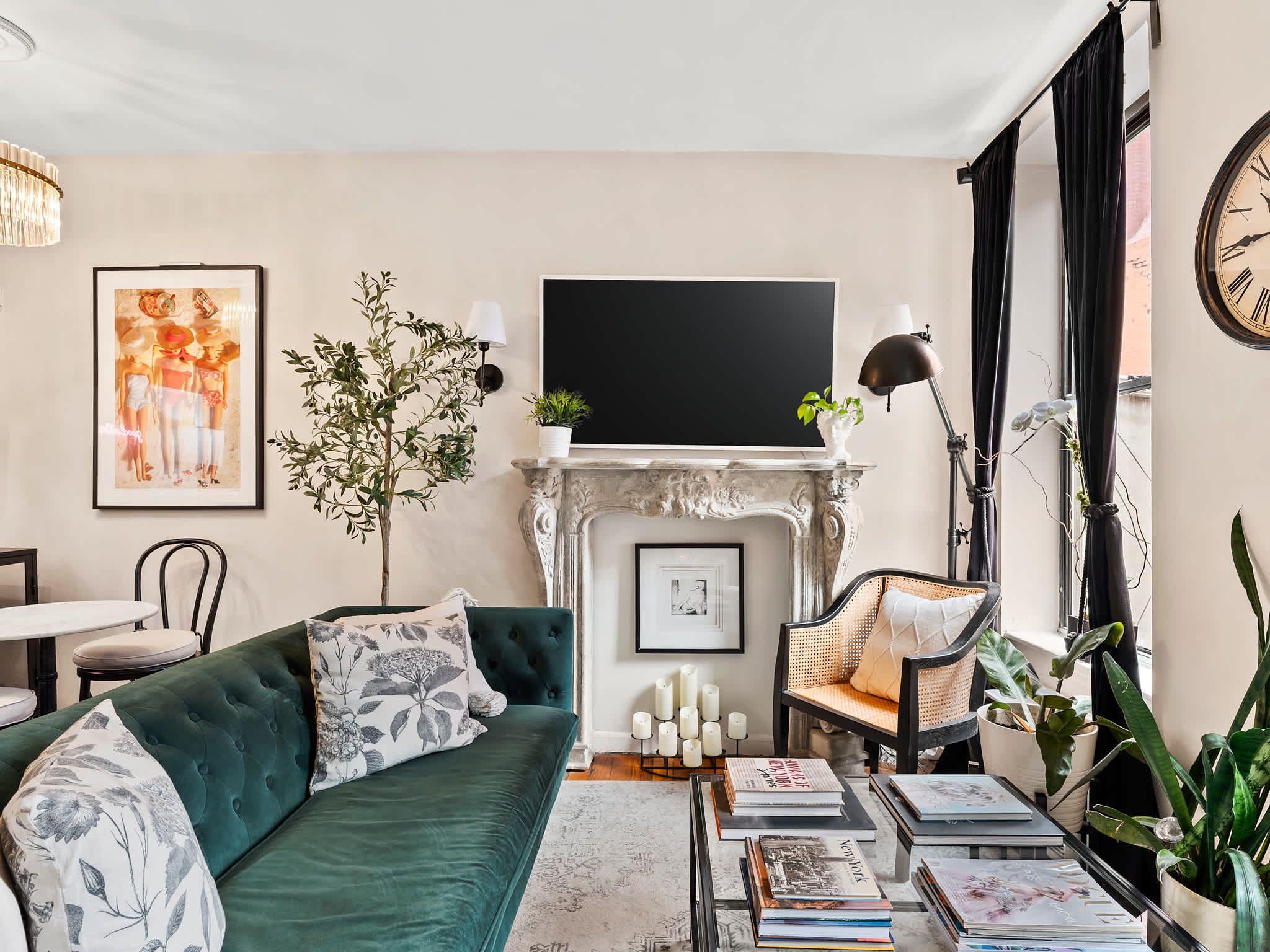 Greenwich Place | West Village | Chic Duplex Loft photo 5