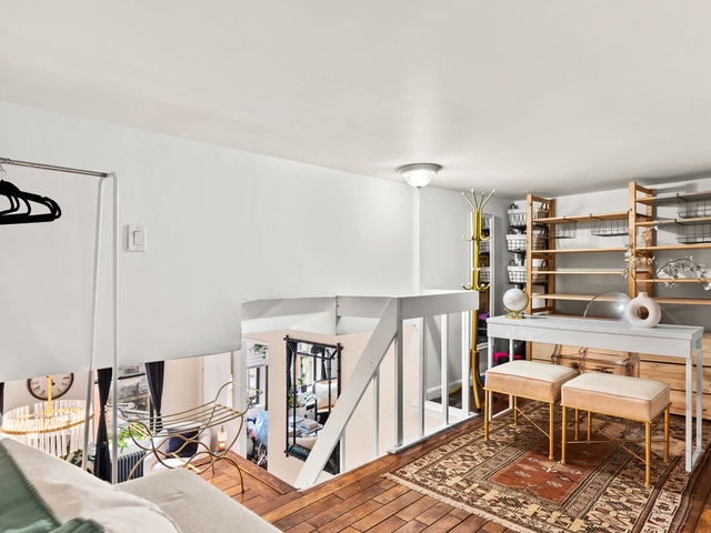 Image of Living space #7