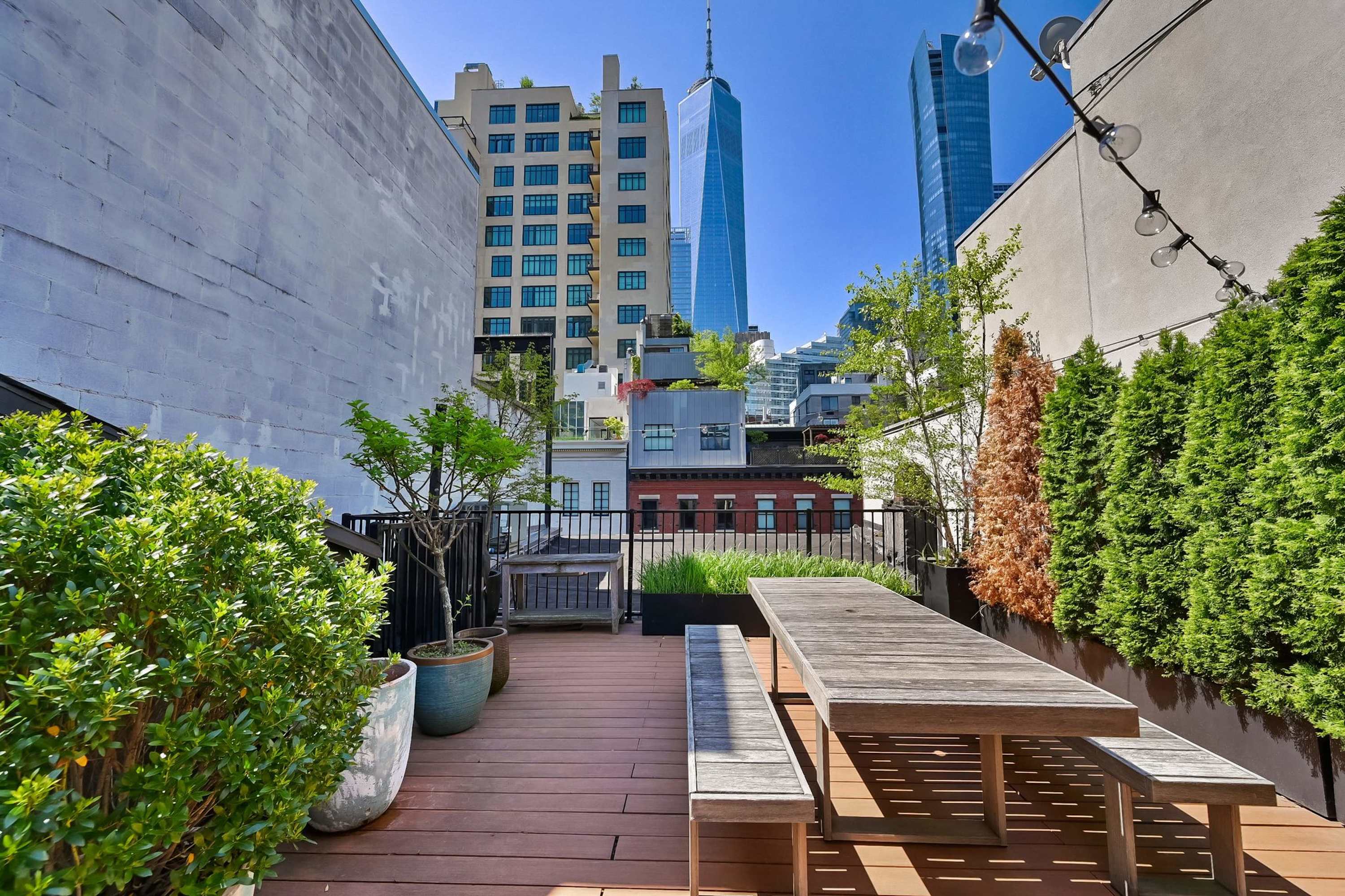 Reade Terrace | Tribeca | Stylish Apartment with Private Roof Terrace photo 2