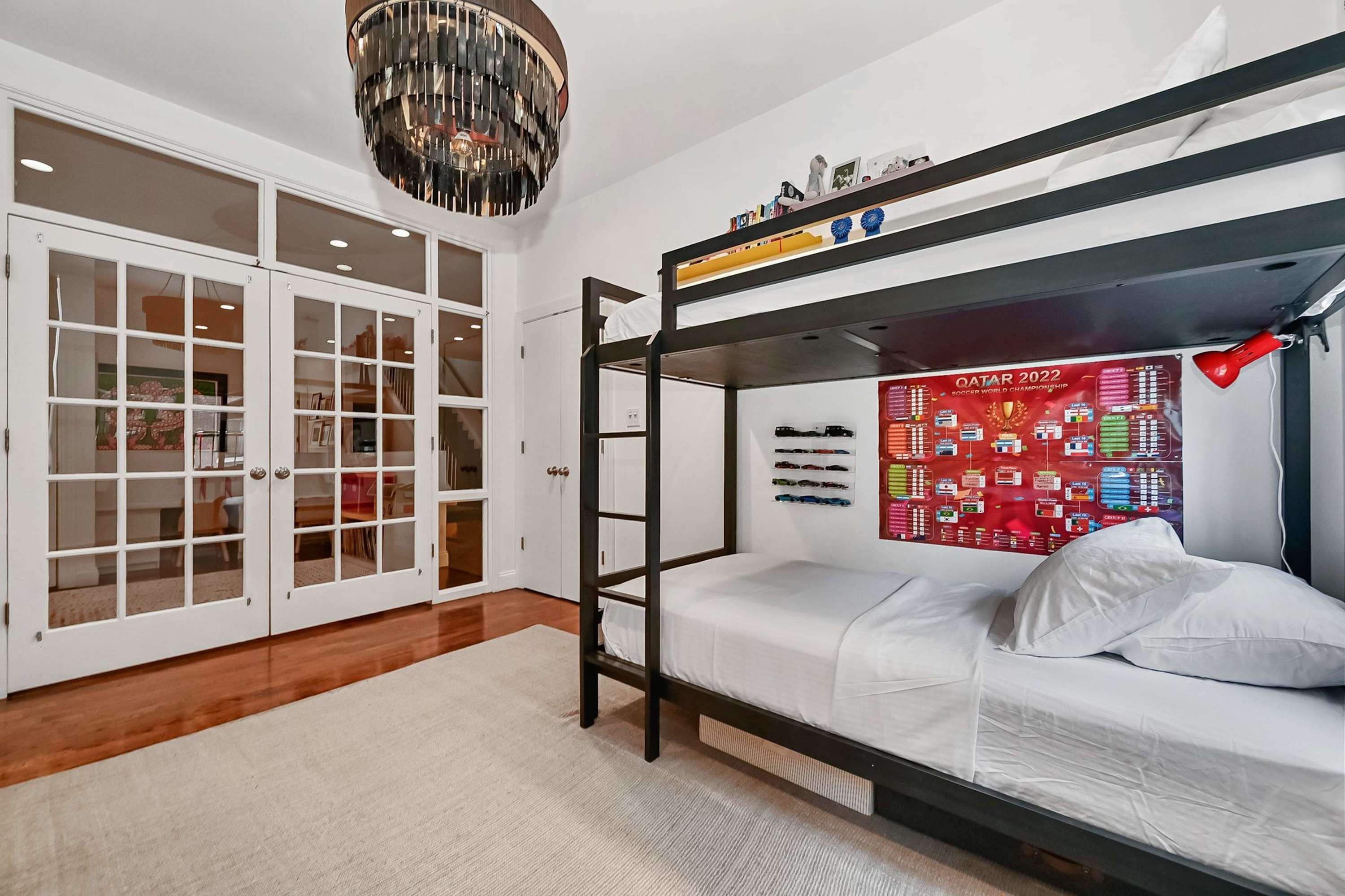 Reade Terrace | Tribeca | Stylish Apartment with Private Roof Terrace photo 23