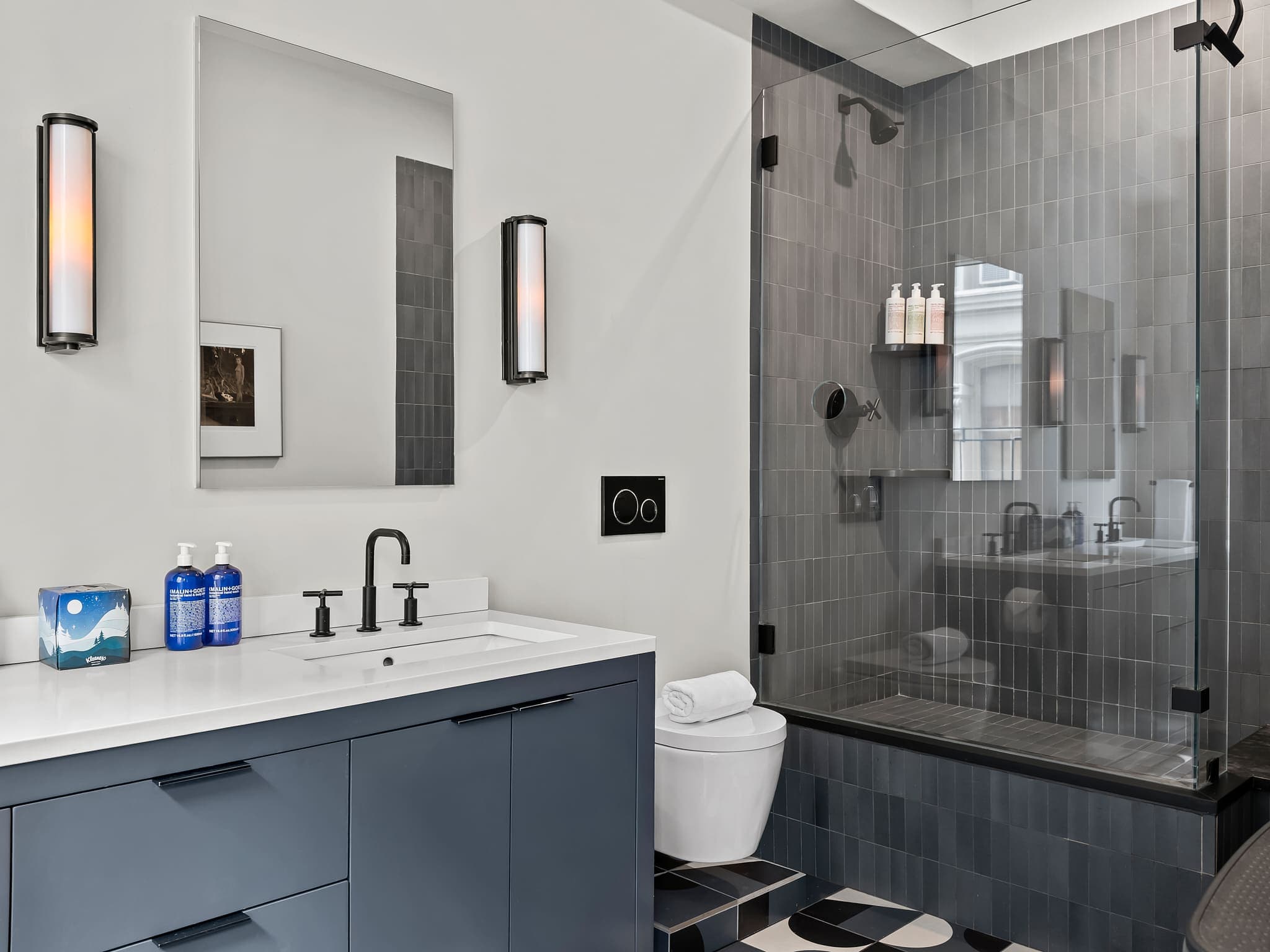 Ann House | Financial District | Bright Floor-through Loft with City Views photo 19