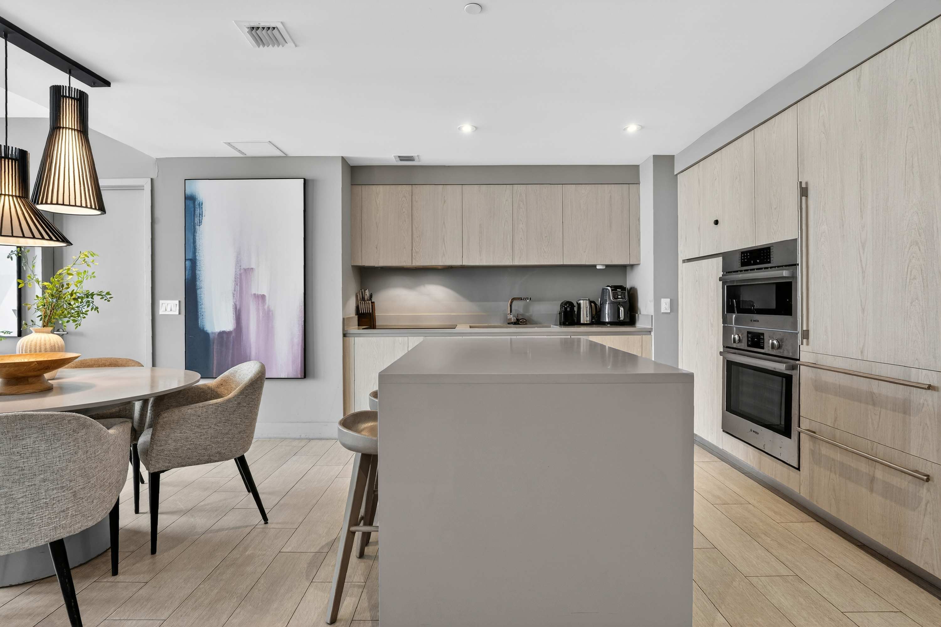 Marina Blue | Hollywood | Oceanfront with Shared Amenities photo 10