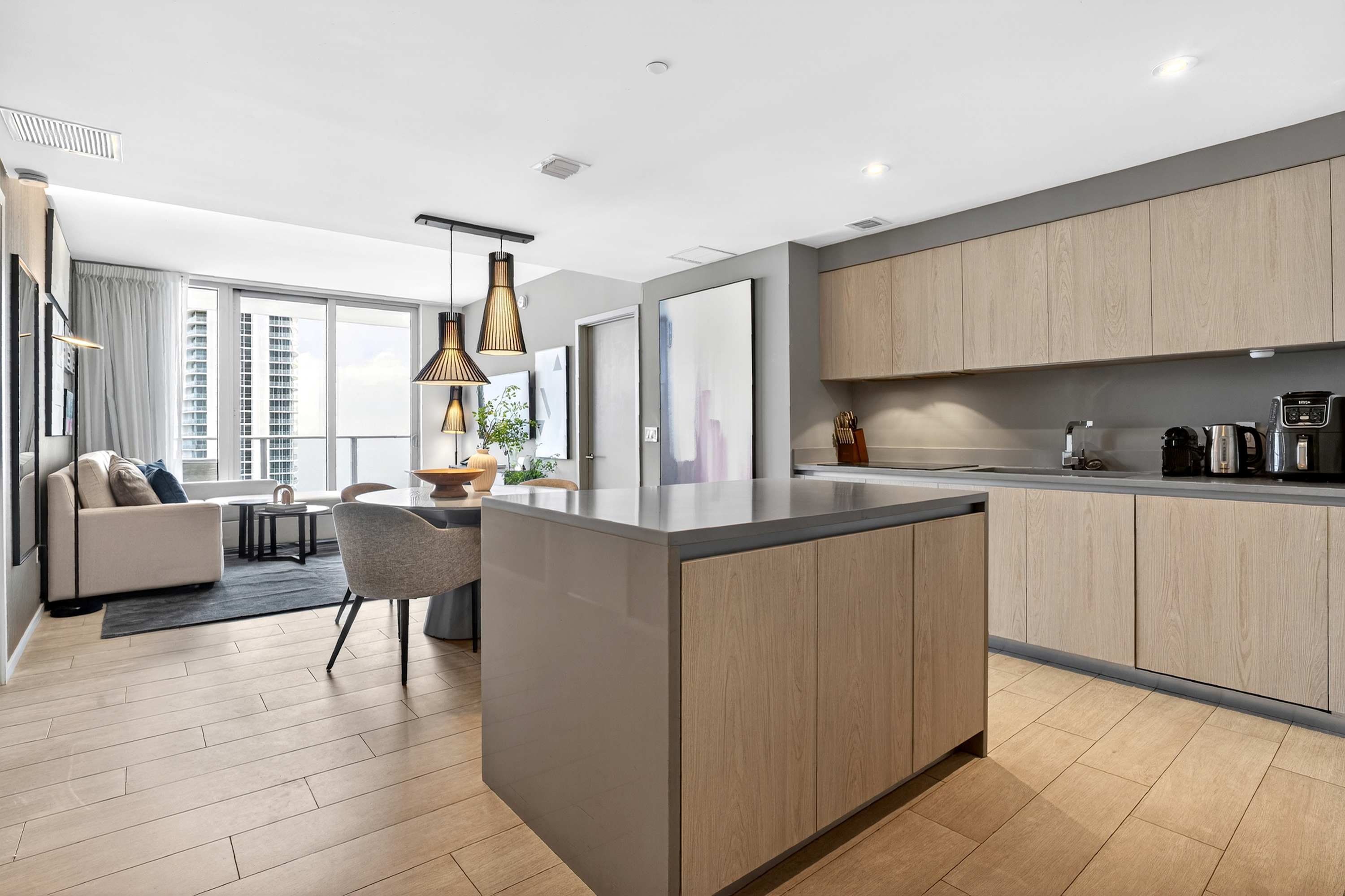 Marina Blue | Hollywood | Oceanfront with Shared Amenities photo 17