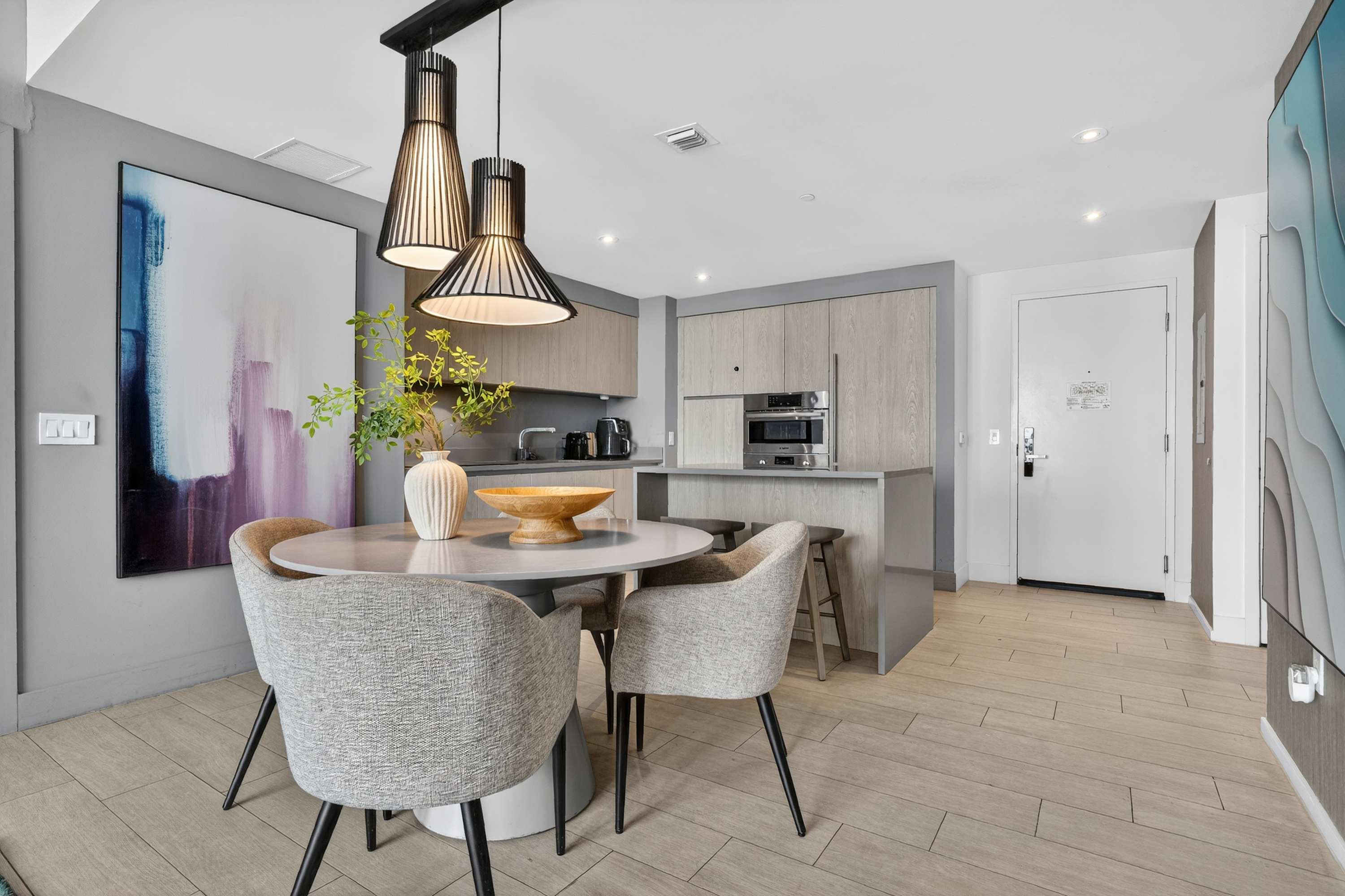 Marina Blue | Hollywood | Oceanfront with Shared Amenities photo 18