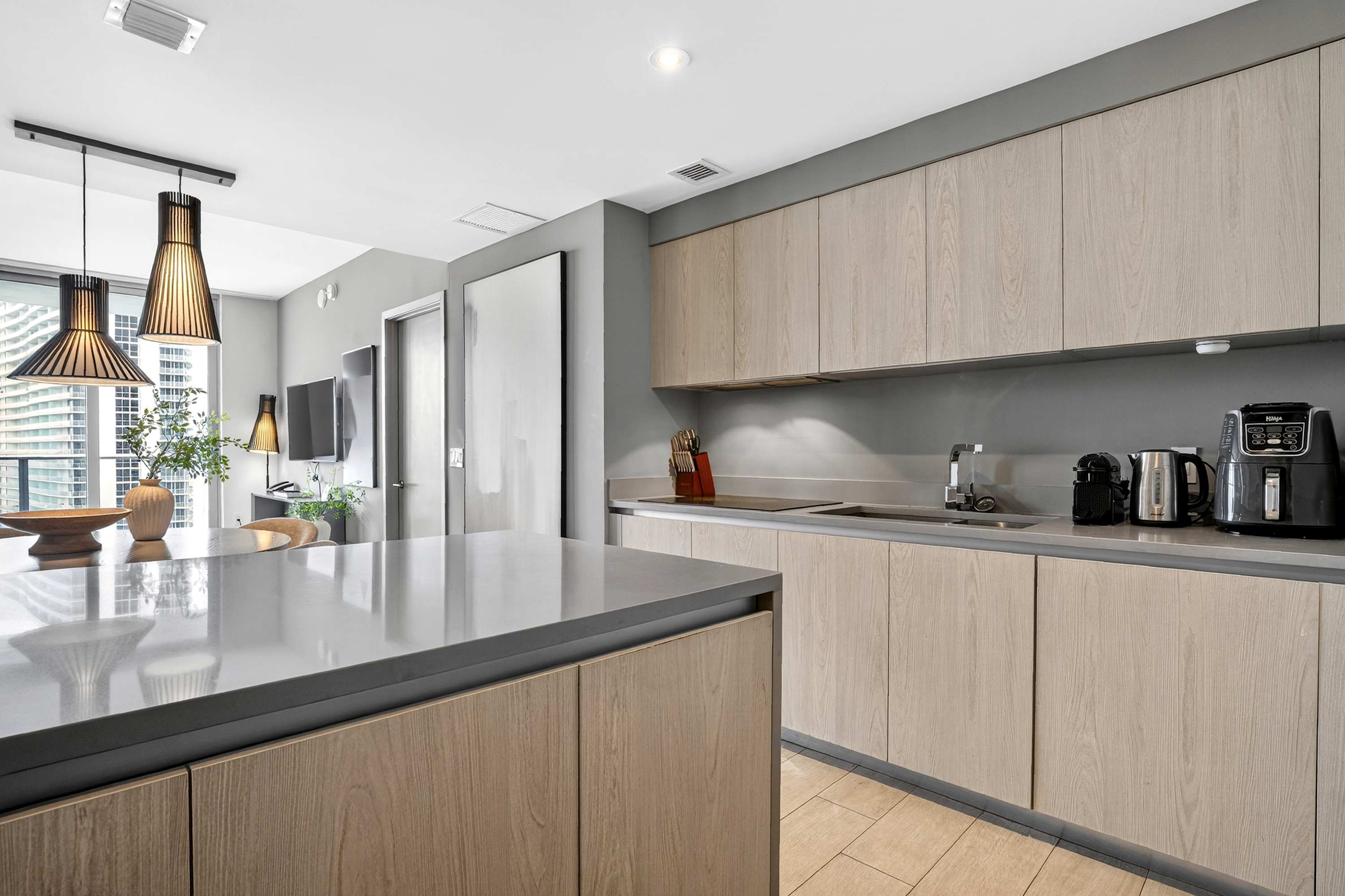 Marina Blue | Hollywood | Oceanfront with Shared Amenities photo 21