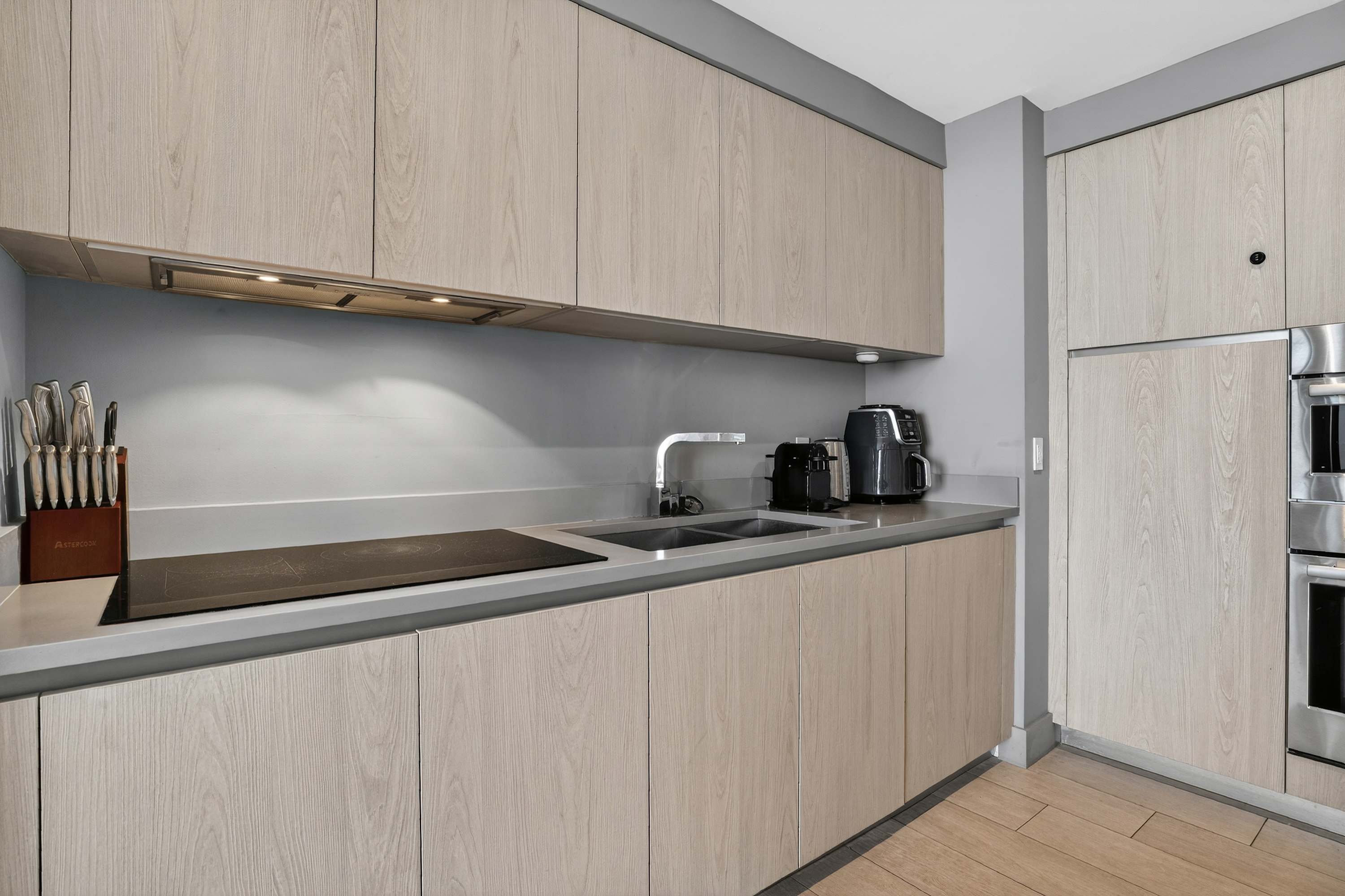 Marina Blue | Hollywood | Oceanfront with Shared Amenities photo 26