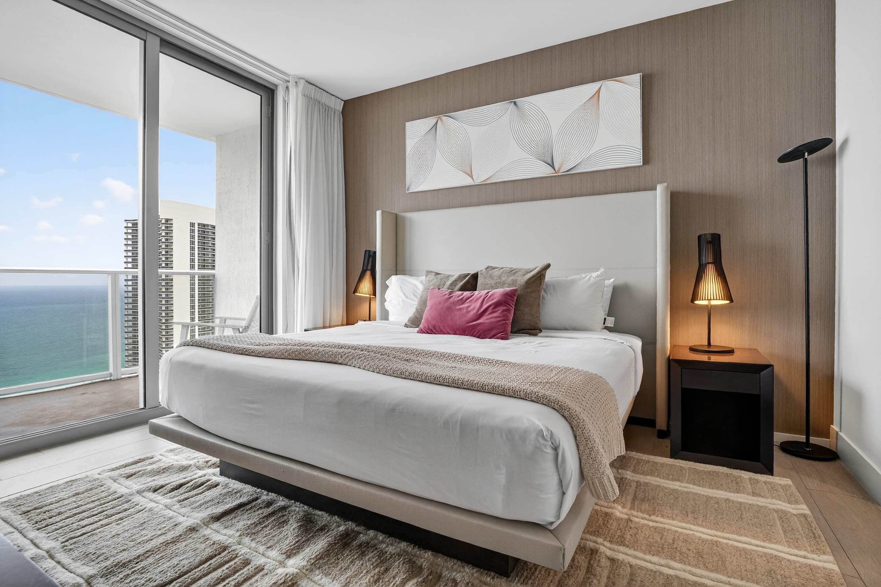 Marina Blue | Hollywood | Oceanfront with Shared Amenities photo 32