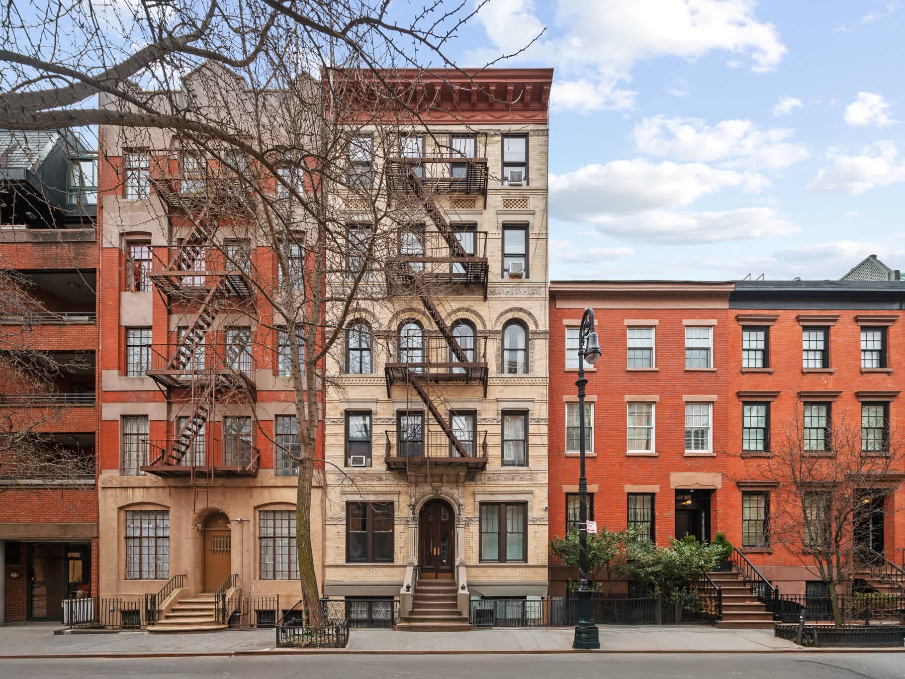 Perry Suite | West Village | Charming Village Condo photo 5
