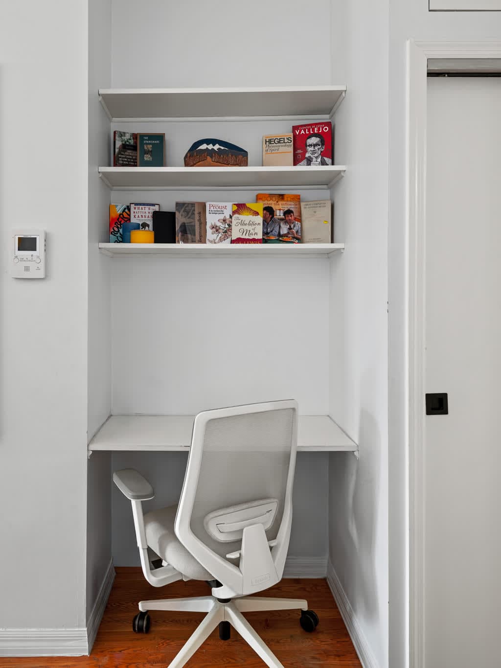 Perry Suite | West Village | Charming Village Condo photo 11