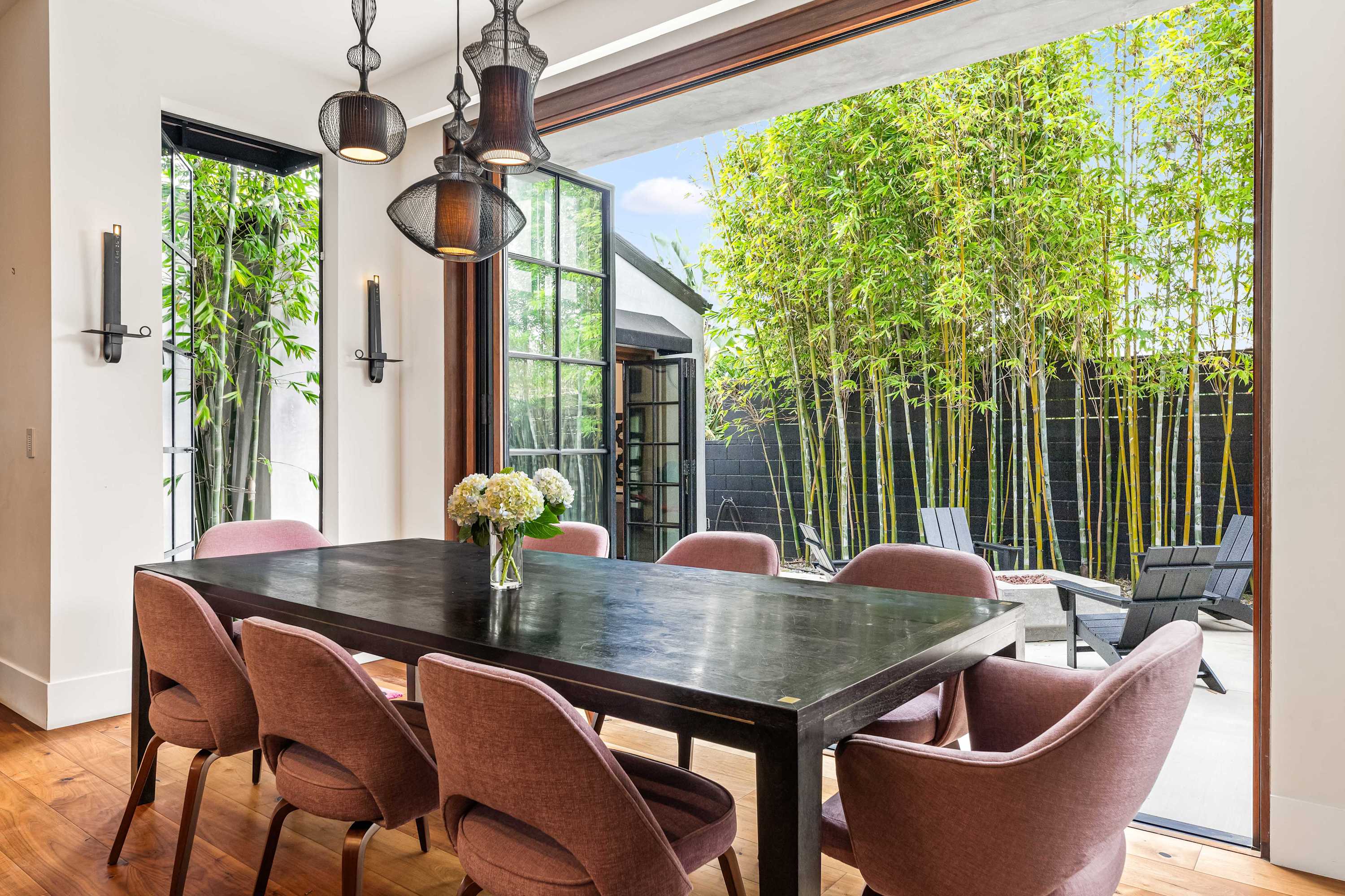 Sunset Atelier | Santa Monica | Designer Home w/ Patio & Gym photo 20