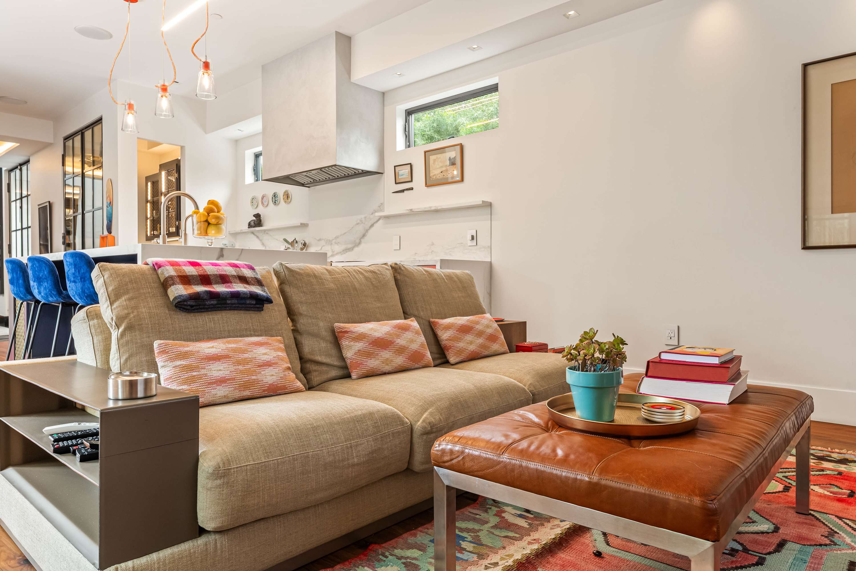 Sunset Atelier | Santa Monica | Designer Home w/ Patio & Gym photo 22