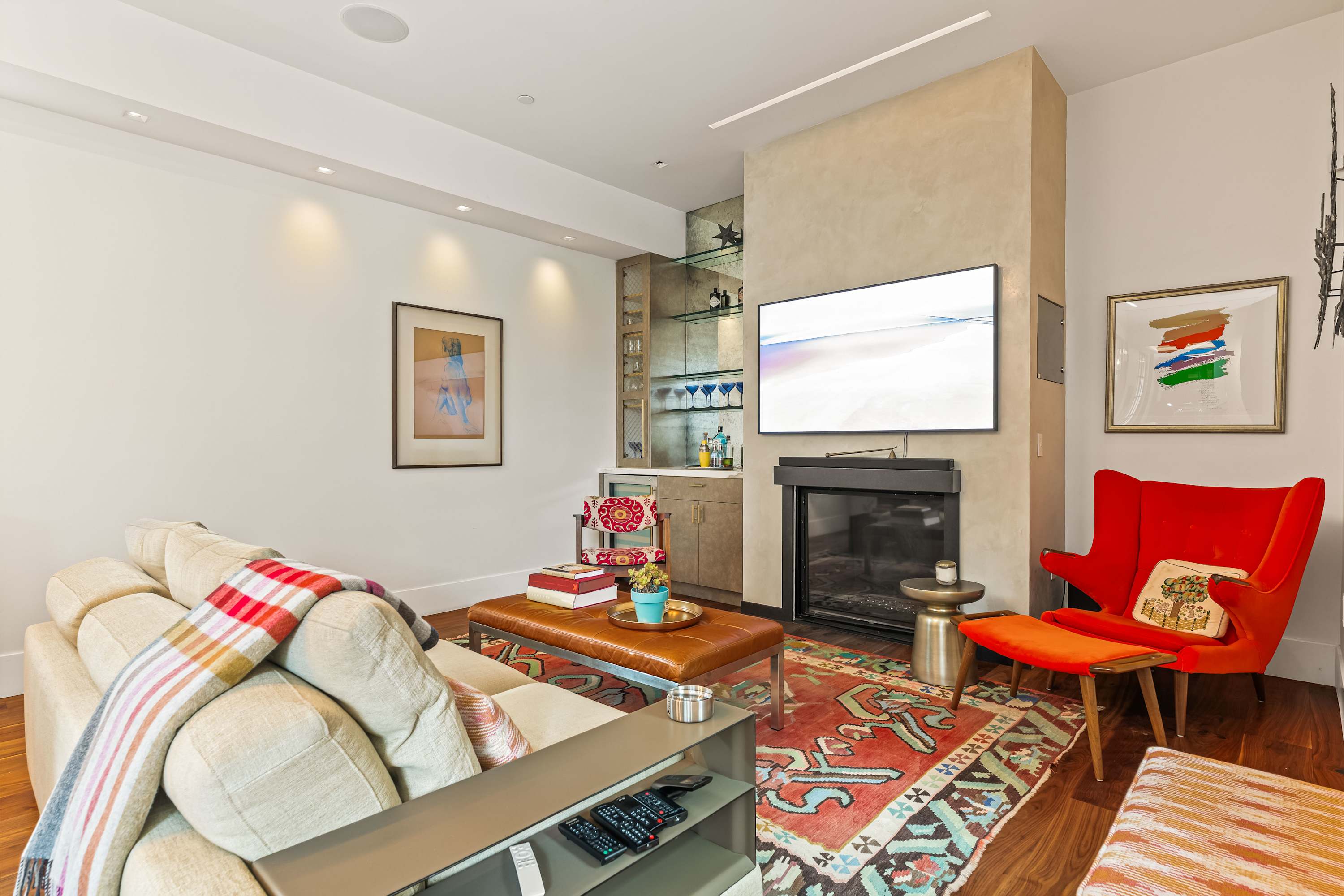 Sunset Atelier | Santa Monica | Designer Home w/ Patio & Gym photo 22