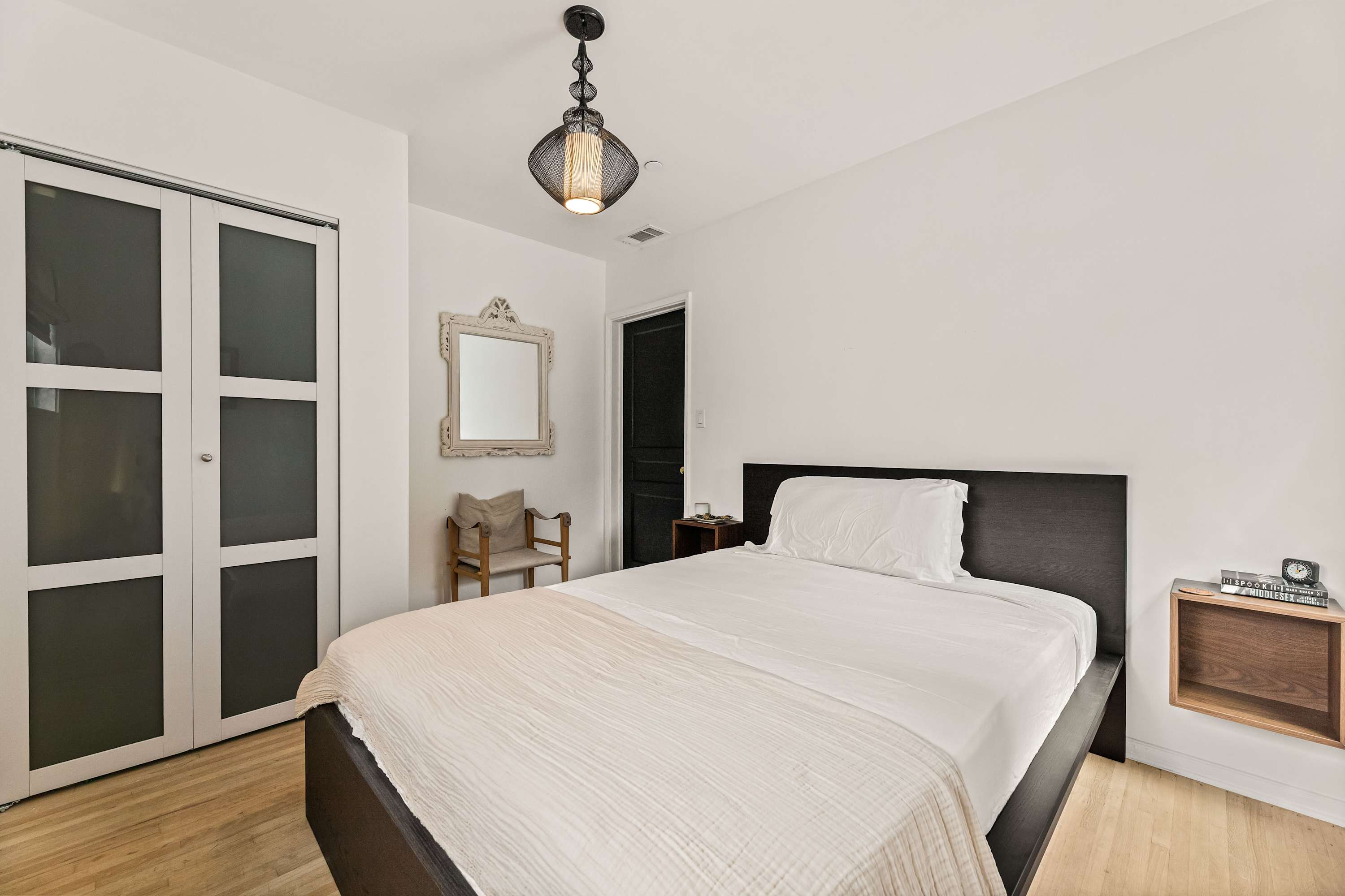 Sunset Atelier | Santa Monica | Designer Home w/ Patio & Gym photo 39