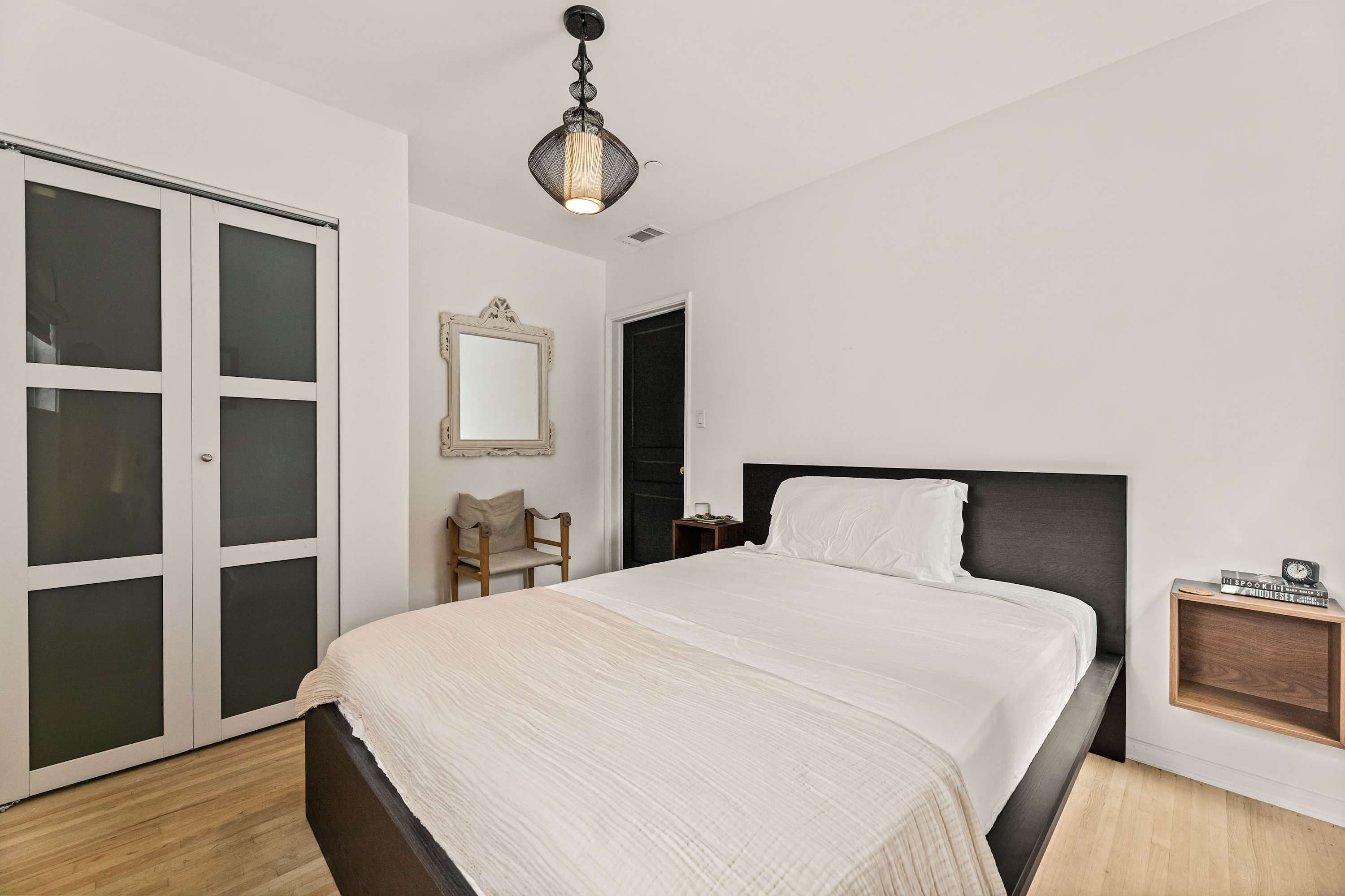 Sunset Atelier | Santa Monica | Designer Home w/ Patio & Gym photo 40