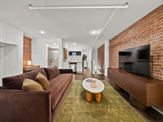 Image of Living space #5