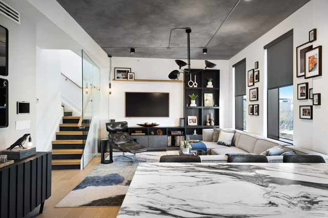 Image of Living space #3