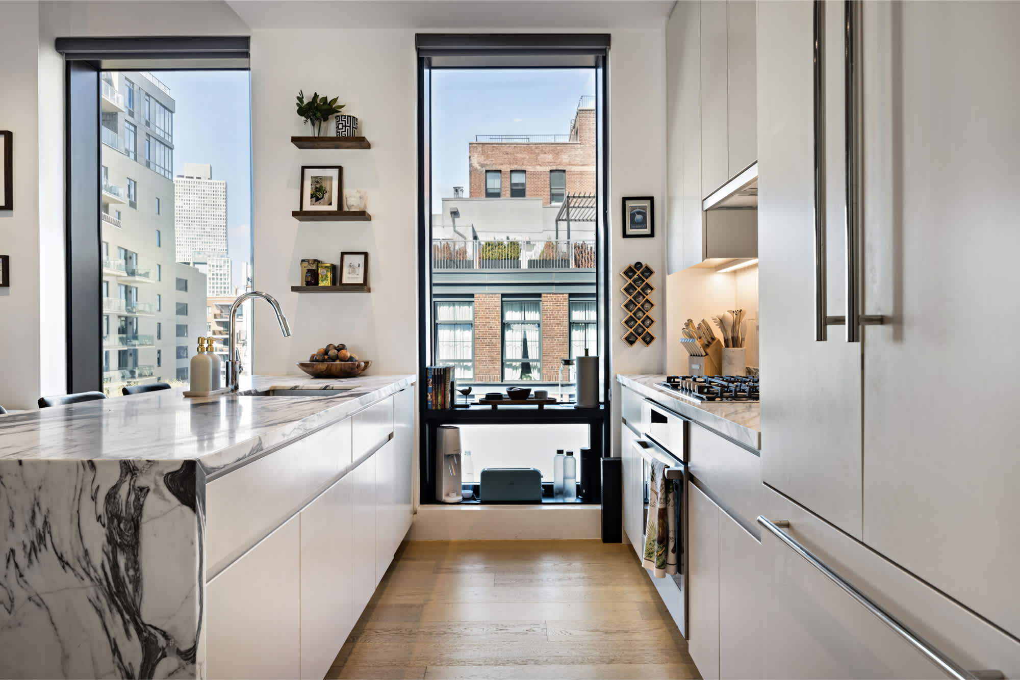 The Nest | Williamsburg | Luxe Penthouse w/ Private Roof Deck & City Views photo 15