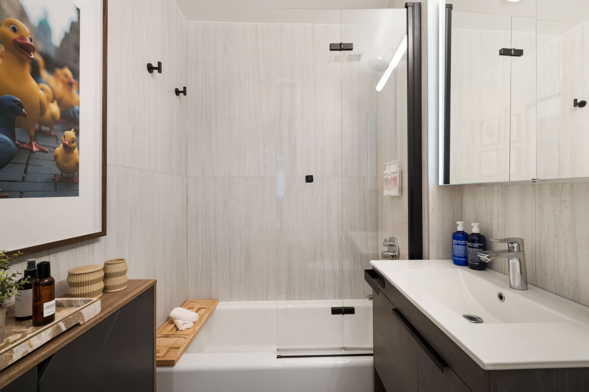 The Nest | Williamsburg | Luxe Penthouse w/ Private Roof Deck & City Views photo 17