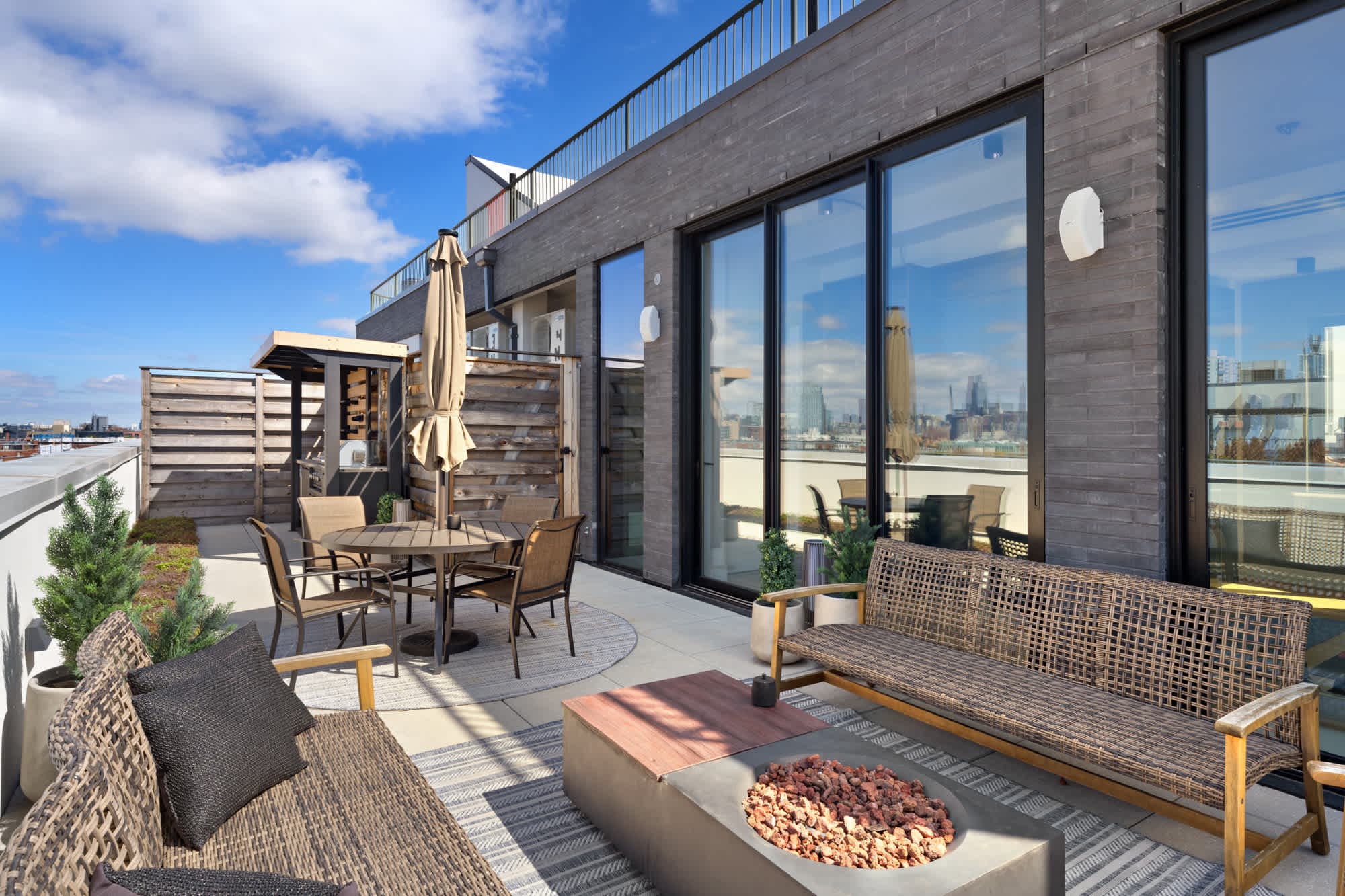 The Nest | Williamsburg | Luxe Penthouse w/ Private Roof Deck & City Views photo 32
